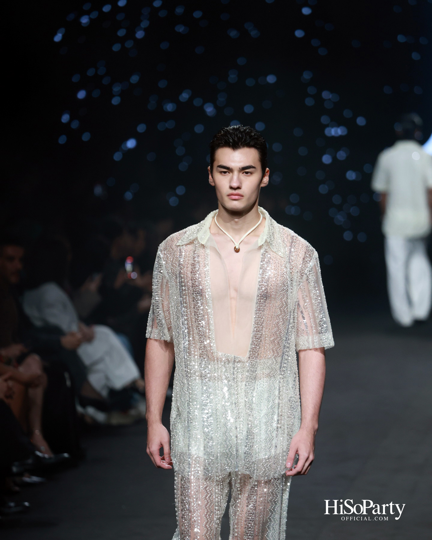 EVERYWEEK.OUTFIT @ELLE FASHION WEEK 2025