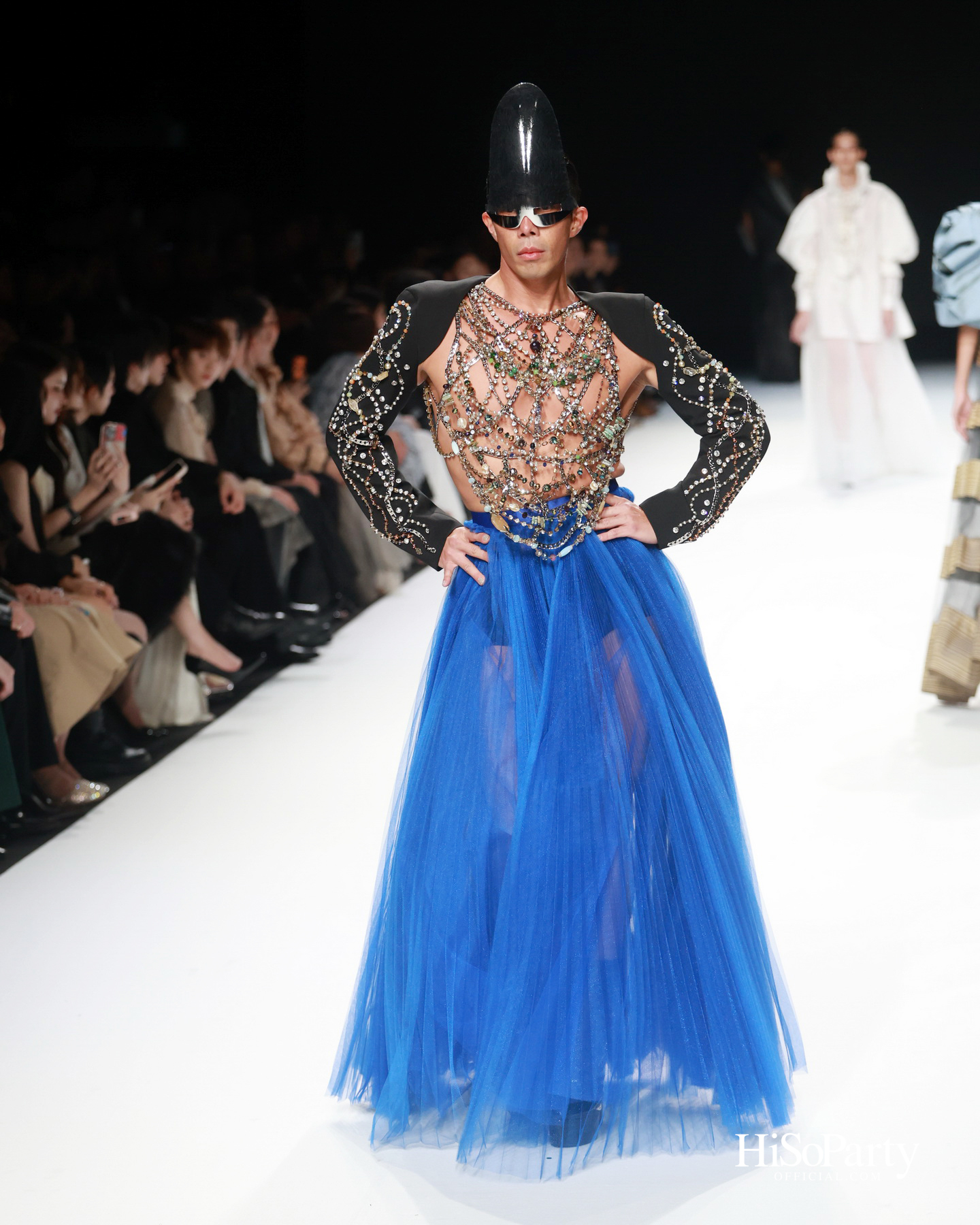 THEATRE @ELLE FASHION WEEK 2025