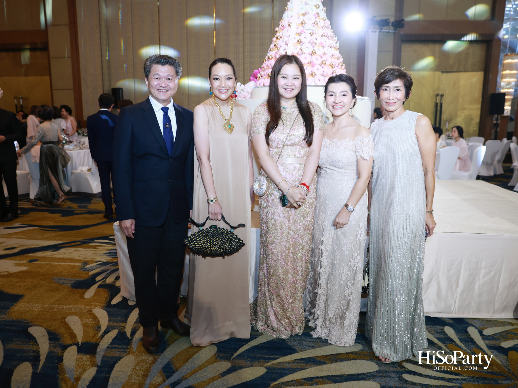 งานฉลองมงคลสมรส คุณพิมพ์ประพัทธ์ สนิทวงศ์ ณ อยุธยา - คุณทยา อุทโยภาศ ณ ดิ แอทธินี โฮเทล แบงค็อก