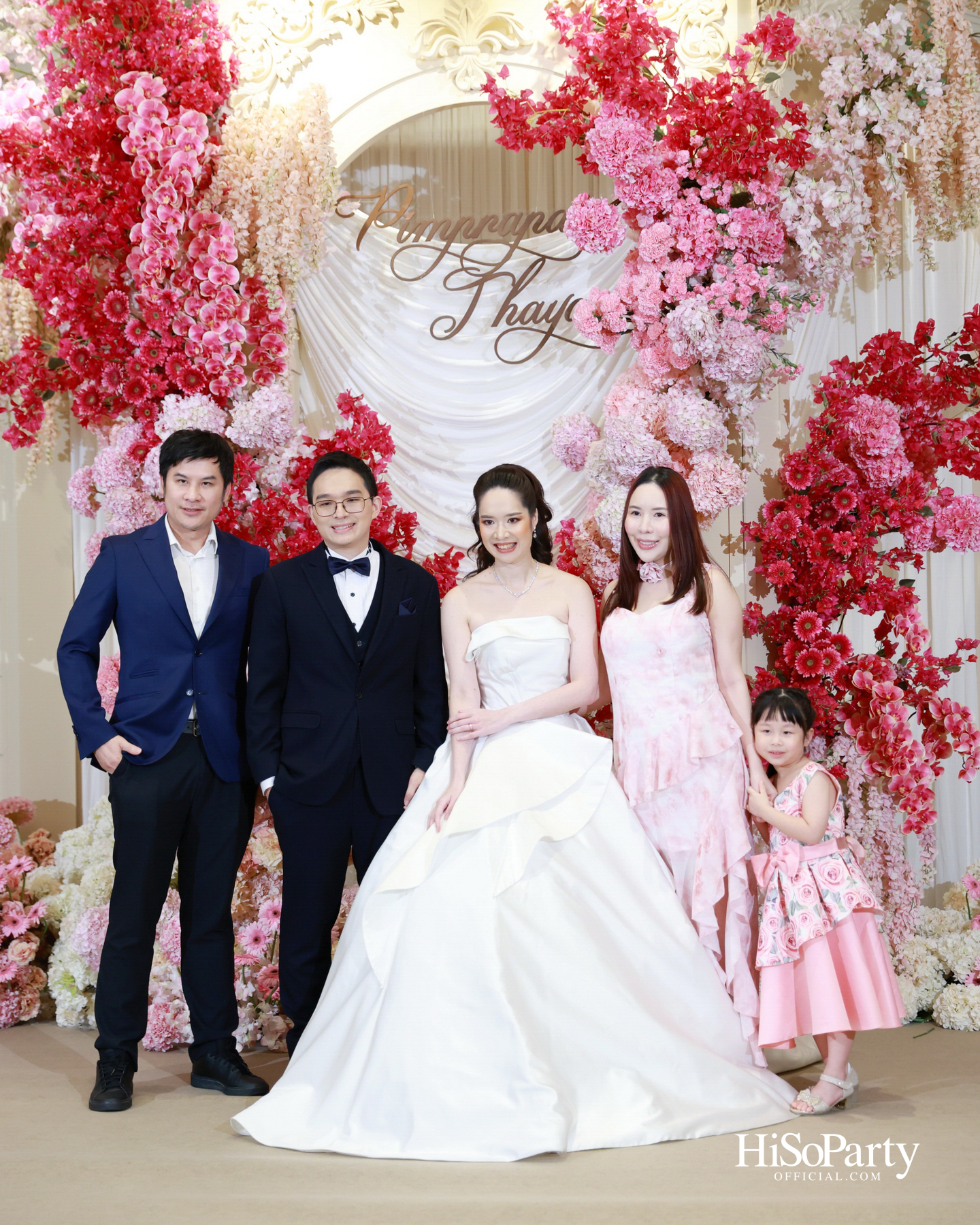 งานฉลองมงคลสมรส คุณพิมพ์ประพัทธ์ สนิทวงศ์ ณ อยุธยา - คุณทยา อุทโยภาศ ณ ดิ แอทธินี โฮเทล แบงค็อก