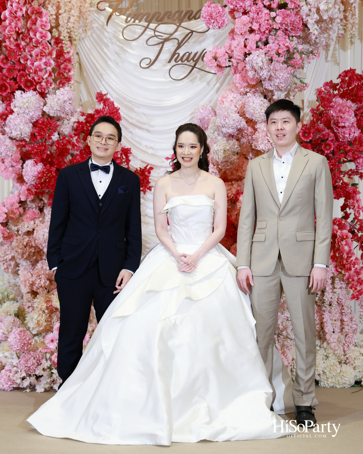 งานฉลองมงคลสมรส คุณพิมพ์ประพัทธ์ สนิทวงศ์ ณ อยุธยา - คุณทยา อุทโยภาศ ณ ดิ แอทธินี โฮเทล แบงค็อก