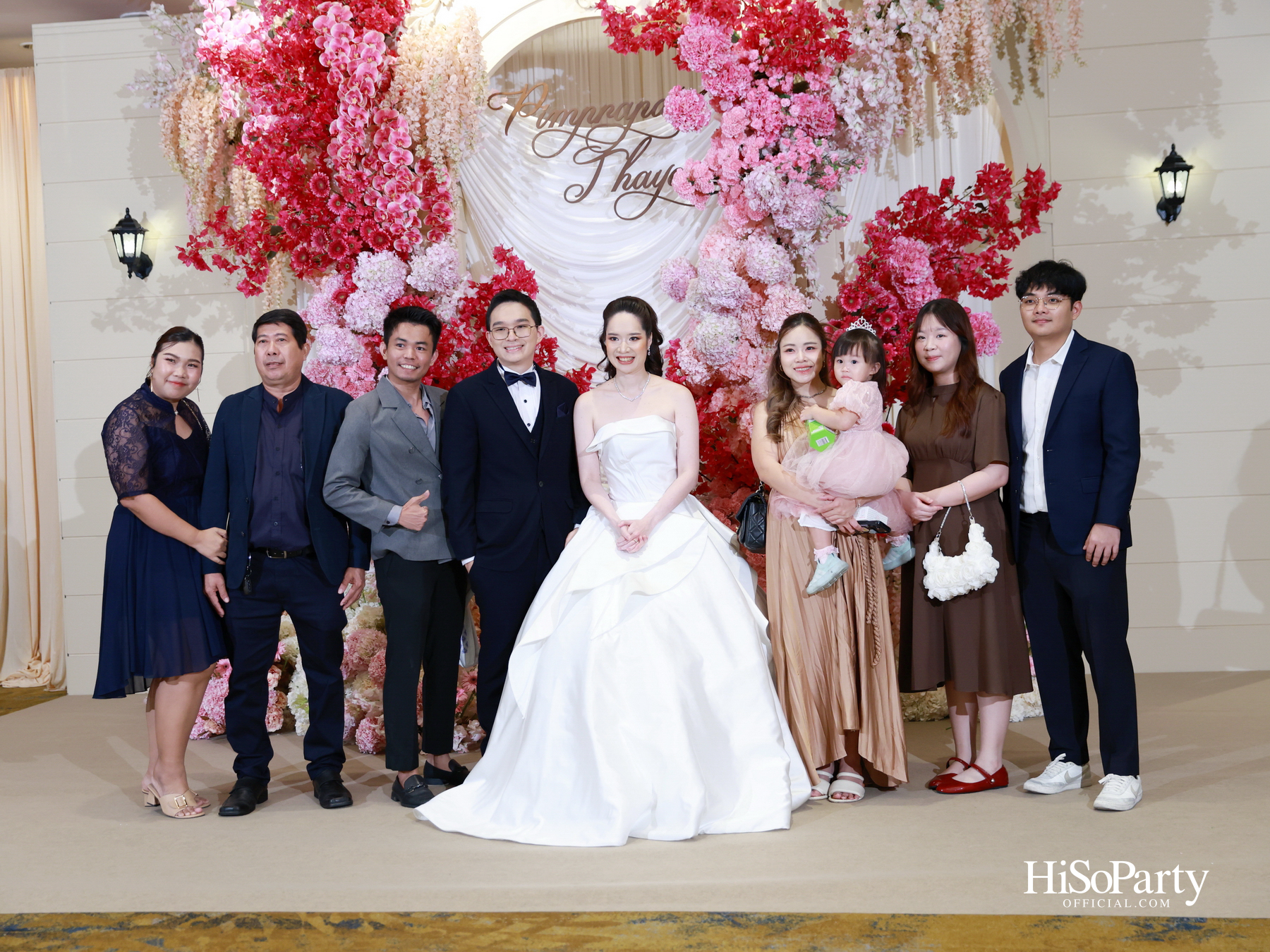 งานฉลองมงคลสมรส คุณพิมพ์ประพัทธ์ สนิทวงศ์ ณ อยุธยา - คุณทยา อุทโยภาศ ณ ดิ แอทธินี โฮเทล แบงค็อก