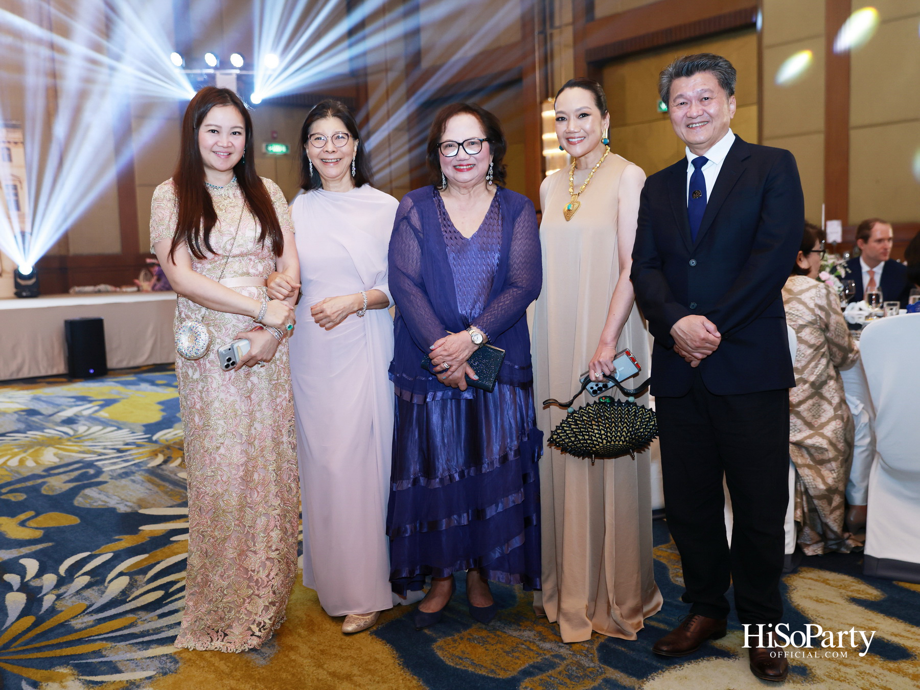 งานฉลองมงคลสมรส คุณพิมพ์ประพัทธ์ สนิทวงศ์ ณ อยุธยา - คุณทยา อุทโยภาศ ณ ดิ แอทธินี โฮเทล แบงค็อก