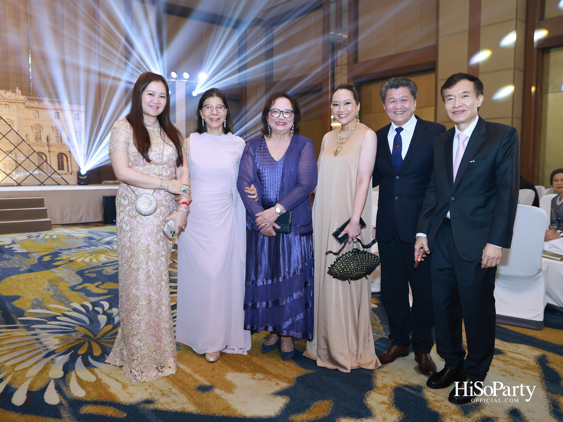 งานฉลองมงคลสมรส คุณพิมพ์ประพัทธ์ สนิทวงศ์ ณ อยุธยา - คุณทยา อุทโยภาศ ณ ดิ แอทธินี โฮเทล แบงค็อก