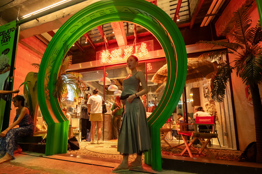 Havaianas จัดนิทรรศการ ‘Break the Rush’ เปิดโลกศิลปะผ่านรองเท้าแตะไอคอนิก