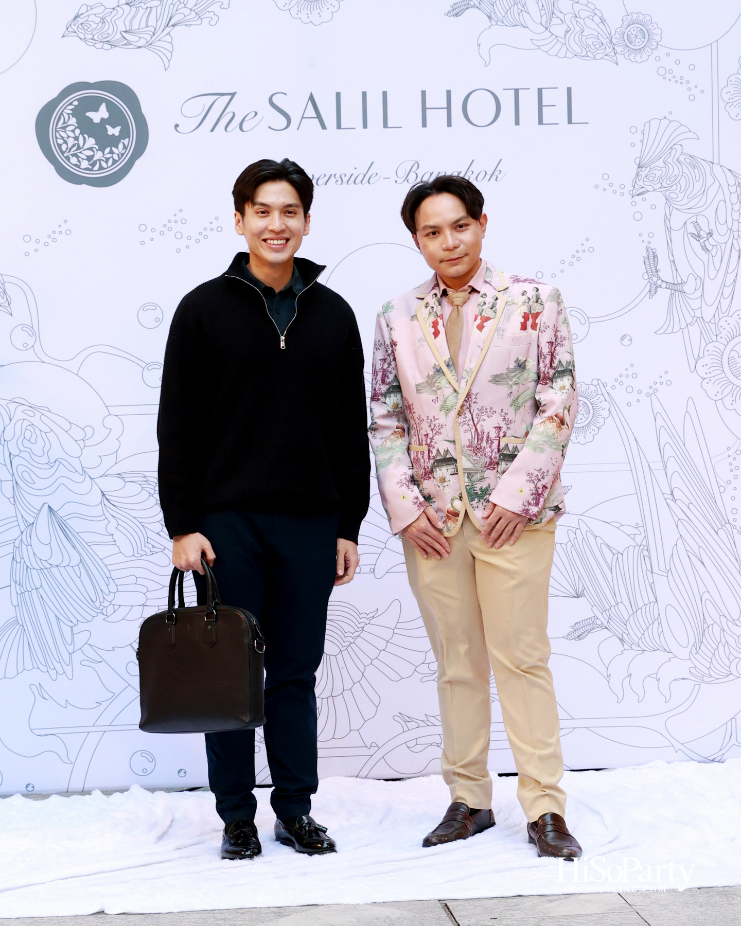 เดอะ สลิล ริเวอร์ไซด์ – กรุงเทพฯ เปิดไฟประติมากรรม ‘Angel of Dreams’ ต้อนรับเทศกาลคริสต์มาส 2025