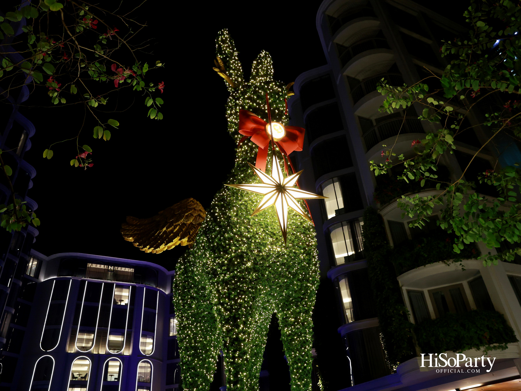 เดอะ สลิล ริเวอร์ไซด์ – กรุงเทพฯ เปิดไฟประติมากรรม ‘Angel of Dreams’ ต้อนรับเทศกาลคริสต์มาส 2025