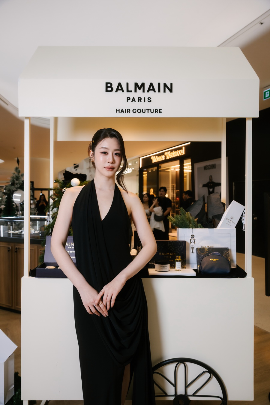 Balmain Hair เปิดป็อปอัพสโตร์เฉลิมฉลองเทศกาลแห่งความสุข สัมผัสความหรูหราแบบ ‘Parisian In Town’ ที่ Central Embassy