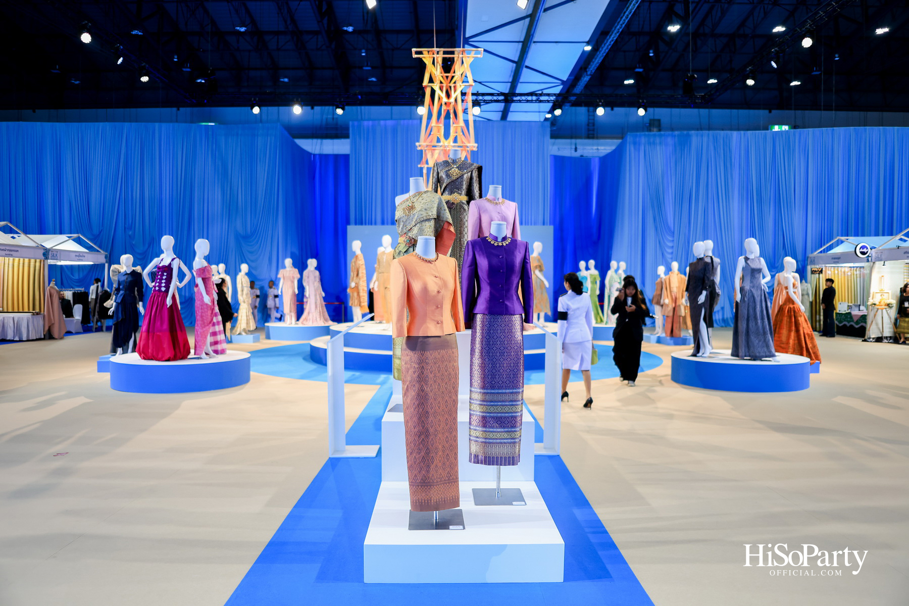 สมเด็จพระเจ้าลูกเธอ เจ้าฟ้าสิริวัณณวรี นารีรัตนราชกัญญา เสด็จเป็นองค์ประธานในพิธีเปิดงาน ‘Silk Festival 2025 สู่การพัฒนาที่ยั่งยืน’