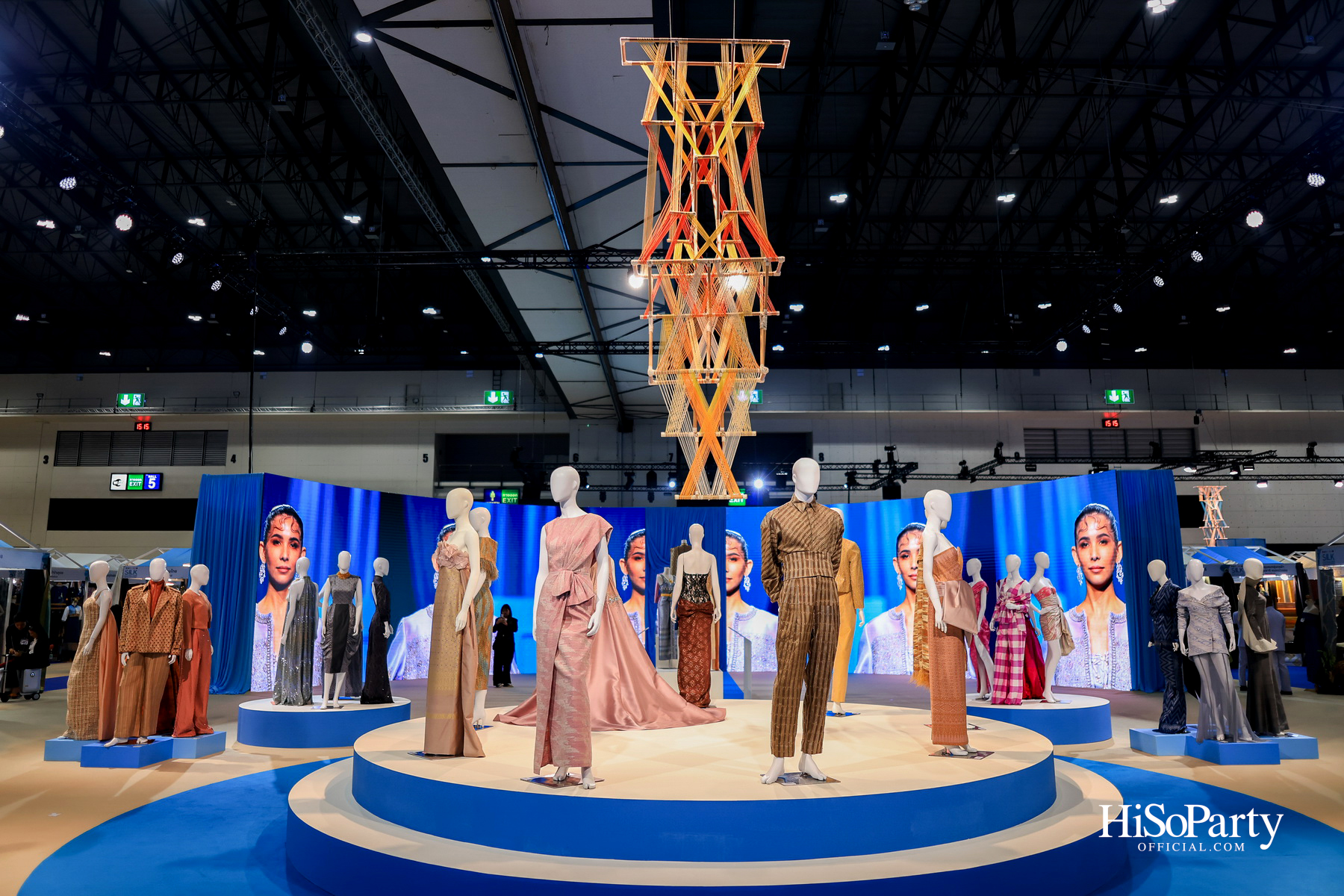 สมเด็จพระเจ้าลูกเธอ เจ้าฟ้าสิริวัณณวรี นารีรัตนราชกัญญา เสด็จเป็นองค์ประธานในพิธีเปิดงาน ‘Silk Festival 2025 สู่การพัฒนาที่ยั่งยืน’