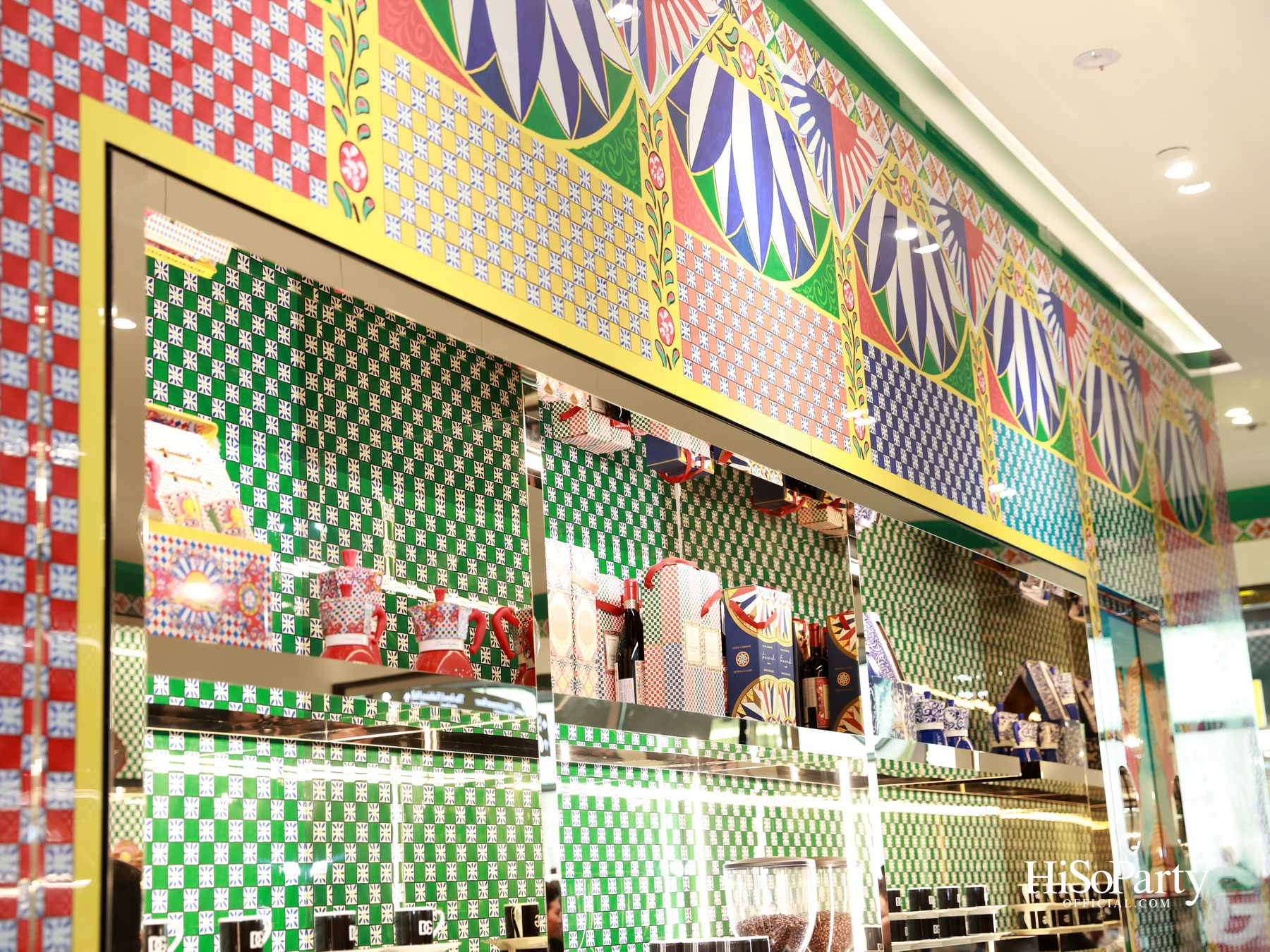 Dolce&Gabbana เปิดตัว DG Caffè แห่งแรกในเอเชียตะวันออกเฉียงใต้ ณ ศูนย์การค้าสยามพารากอน
