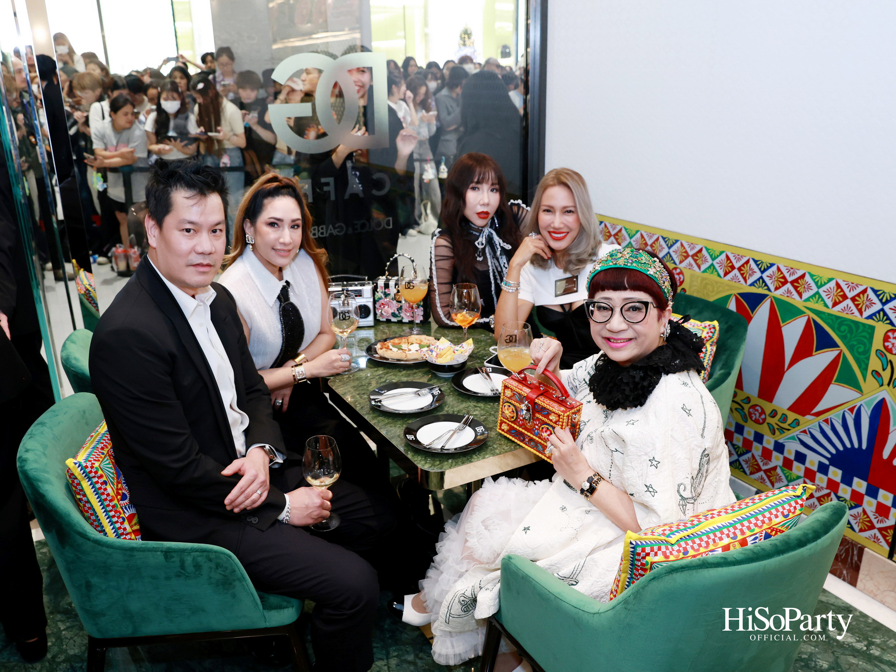 Dolce&Gabbana เปิดตัว DG Caffè แห่งแรกในเอเชียตะวันออกเฉียงใต้ ณ ศูนย์การค้าสยามพารากอน