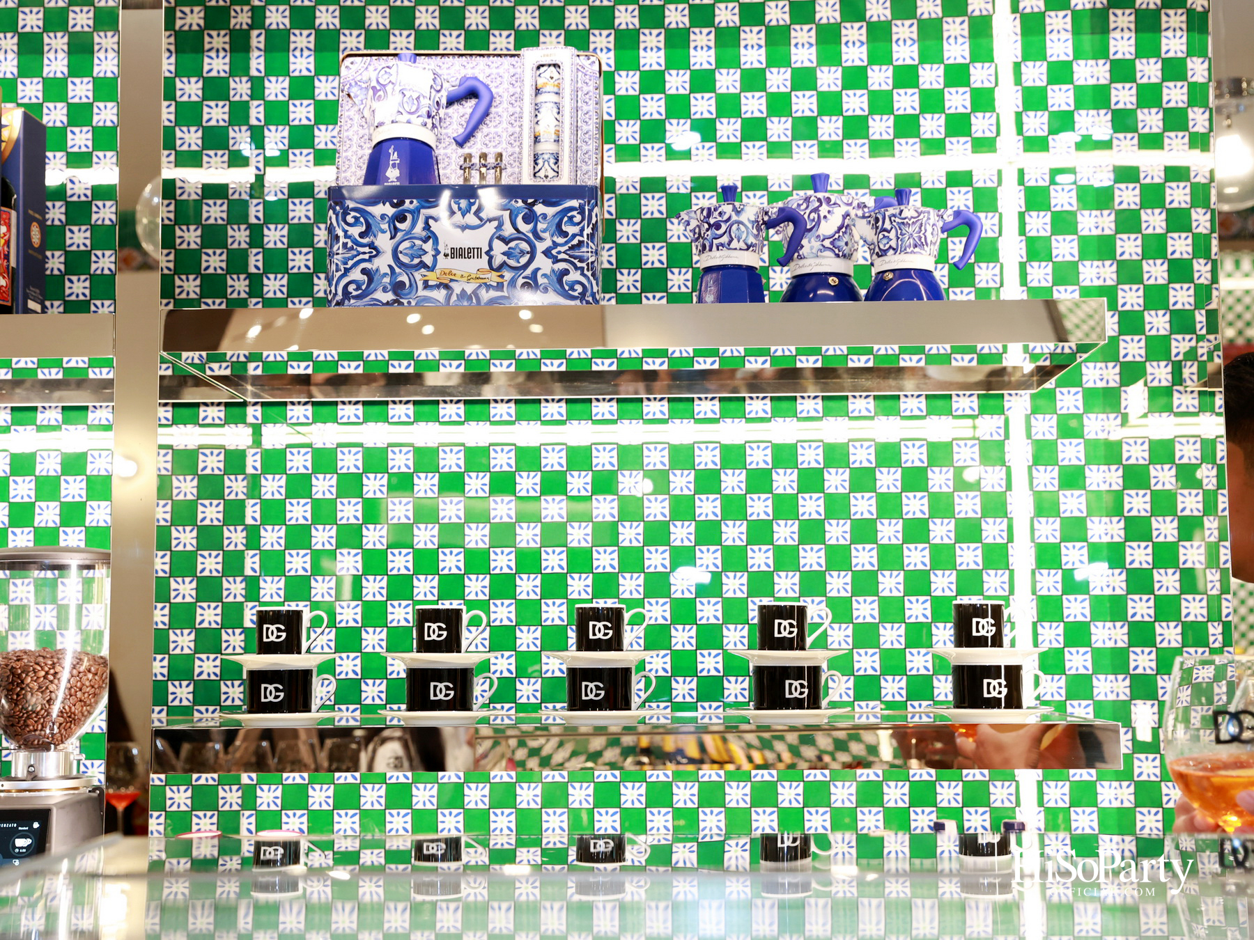 Dolce&Gabbana เปิดตัว DG Caffè แห่งแรกในเอเชียตะวันออกเฉียงใต้ ณ ศูนย์การค้าสยามพารากอน