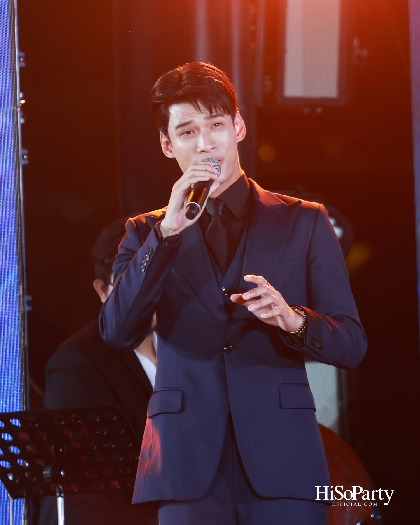 เอ็ม ดิสทริค จัดงาน ‘THE RHYTHM OF LOVE’ บทเพลงแห่งความรัก เพื่อน้อมรำลึกในพระมหากรุณาธิคุณ ‘พ่อแห่งแผ่นดิน’ 