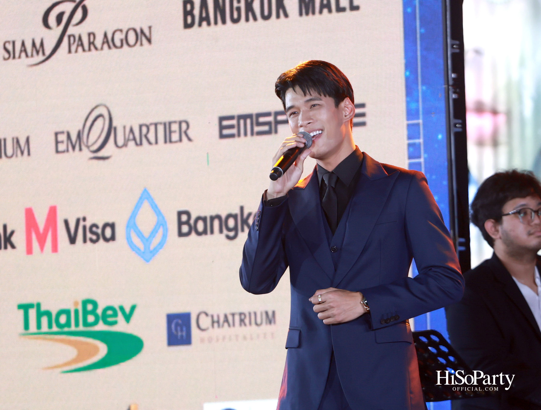 เอ็ม ดิสทริค จัดงาน ‘THE RHYTHM OF LOVE’ บทเพลงแห่งความรัก เพื่อน้อมรำลึกในพระมหากรุณาธิคุณ ‘พ่อแห่งแผ่นดิน’ 