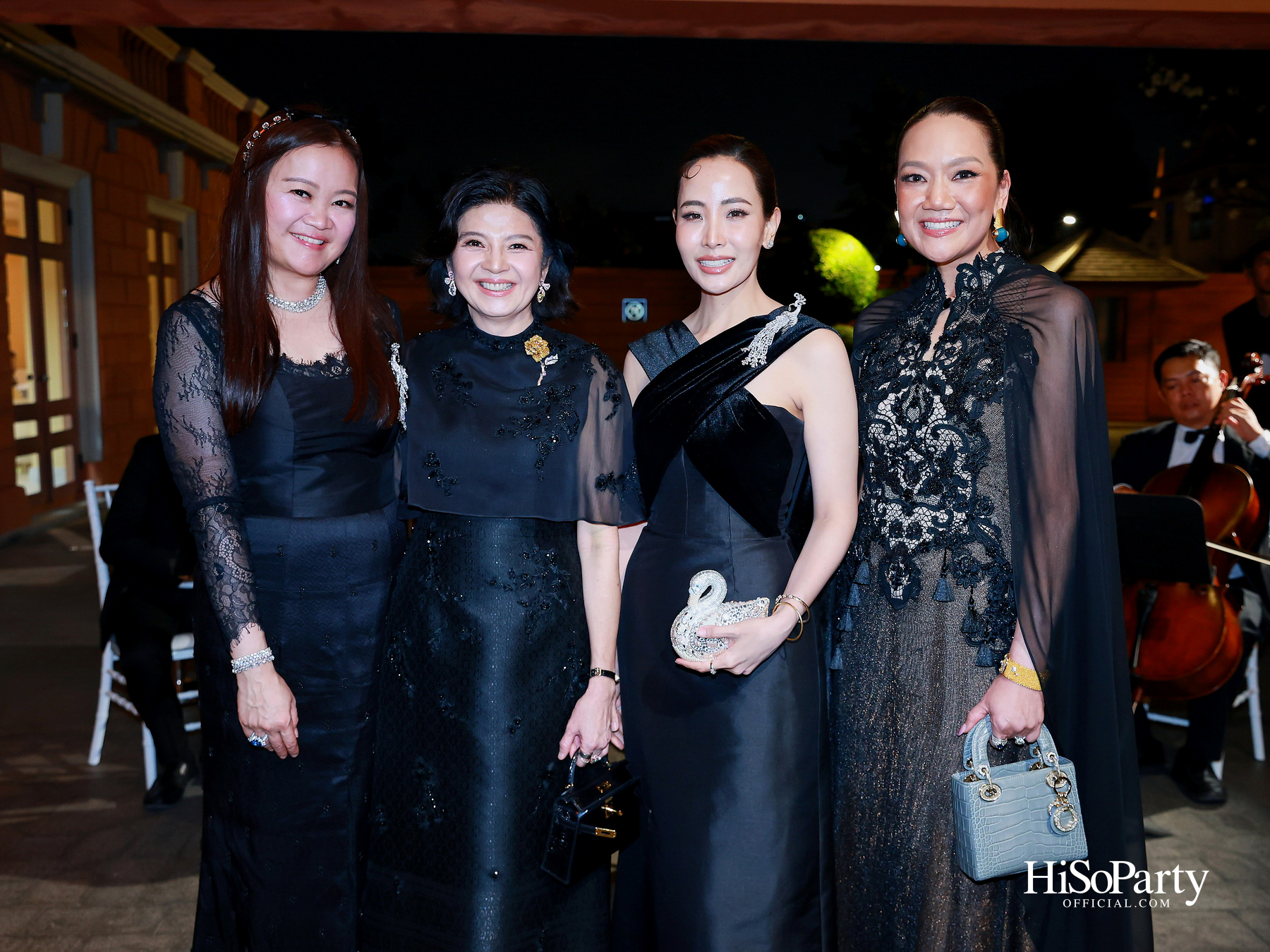 SIRIVANNAVARI ร่วมกับ BEAUTY GEMS จัดงานแฟชั่นโชว์จิวเวลรีชั้นสูงในคอลเลกชัน ‘Treasure of Dreams’ ประจำปี 2025