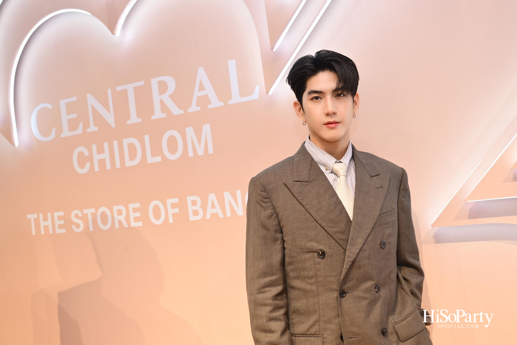 Central Chidlom Every Moment With You