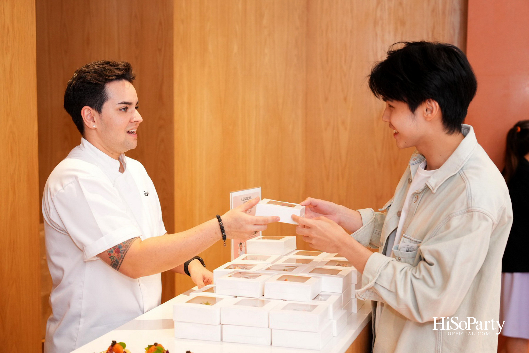 Central Chidlom Every Moment With You