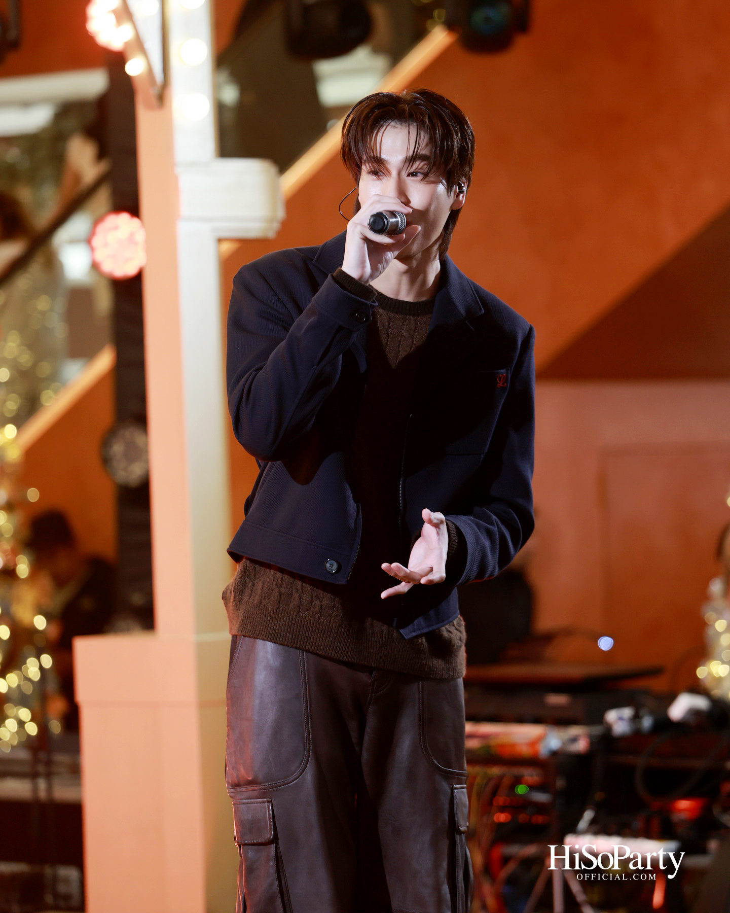 Central Chidlom Every Moment With You