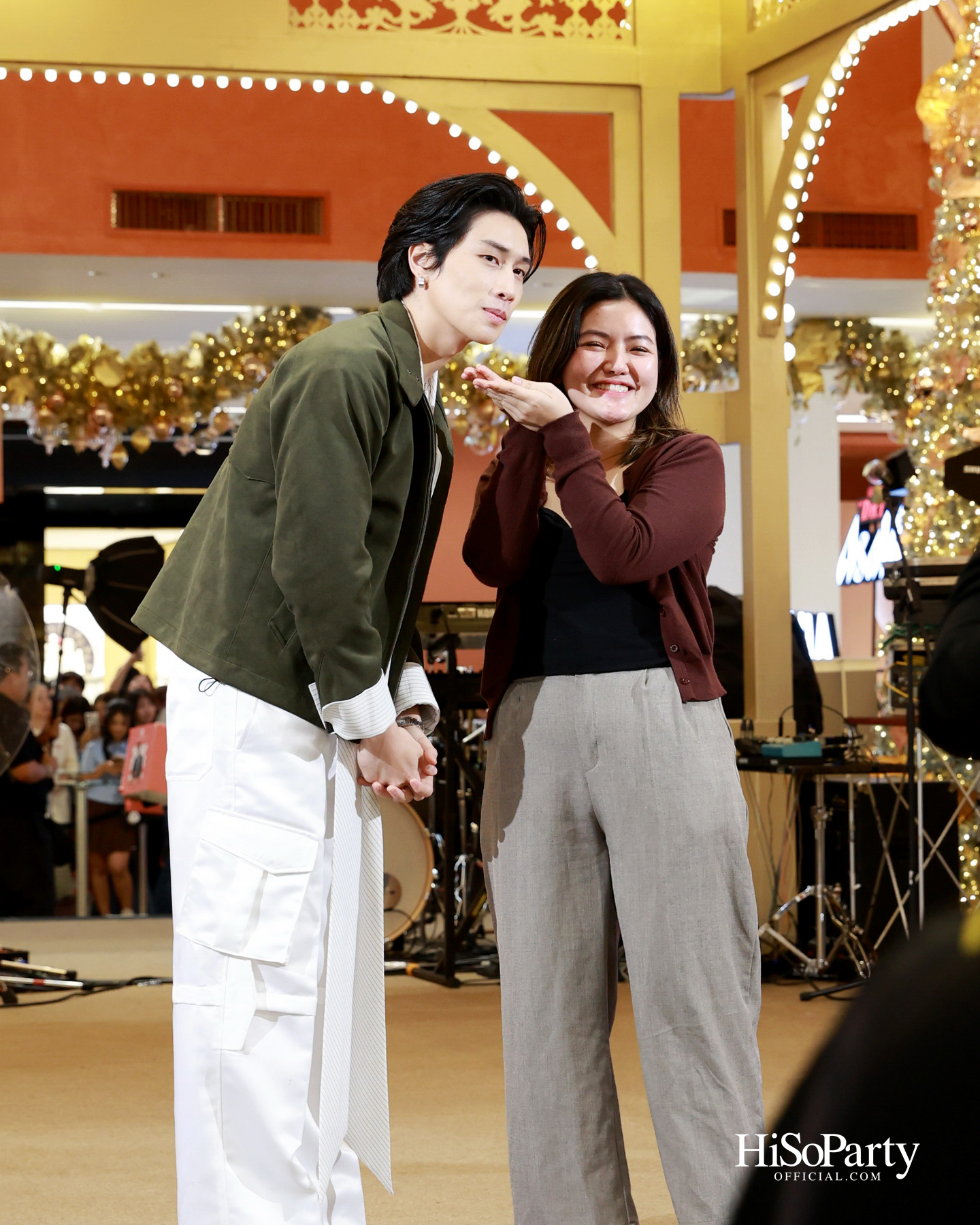 Central Chidlom Every Moment With You