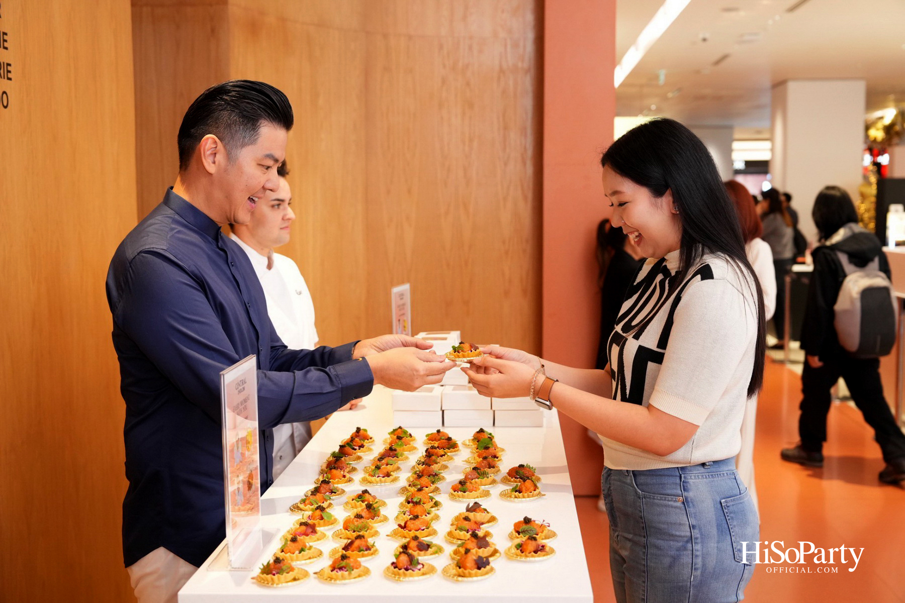 Central Chidlom Every Moment With You