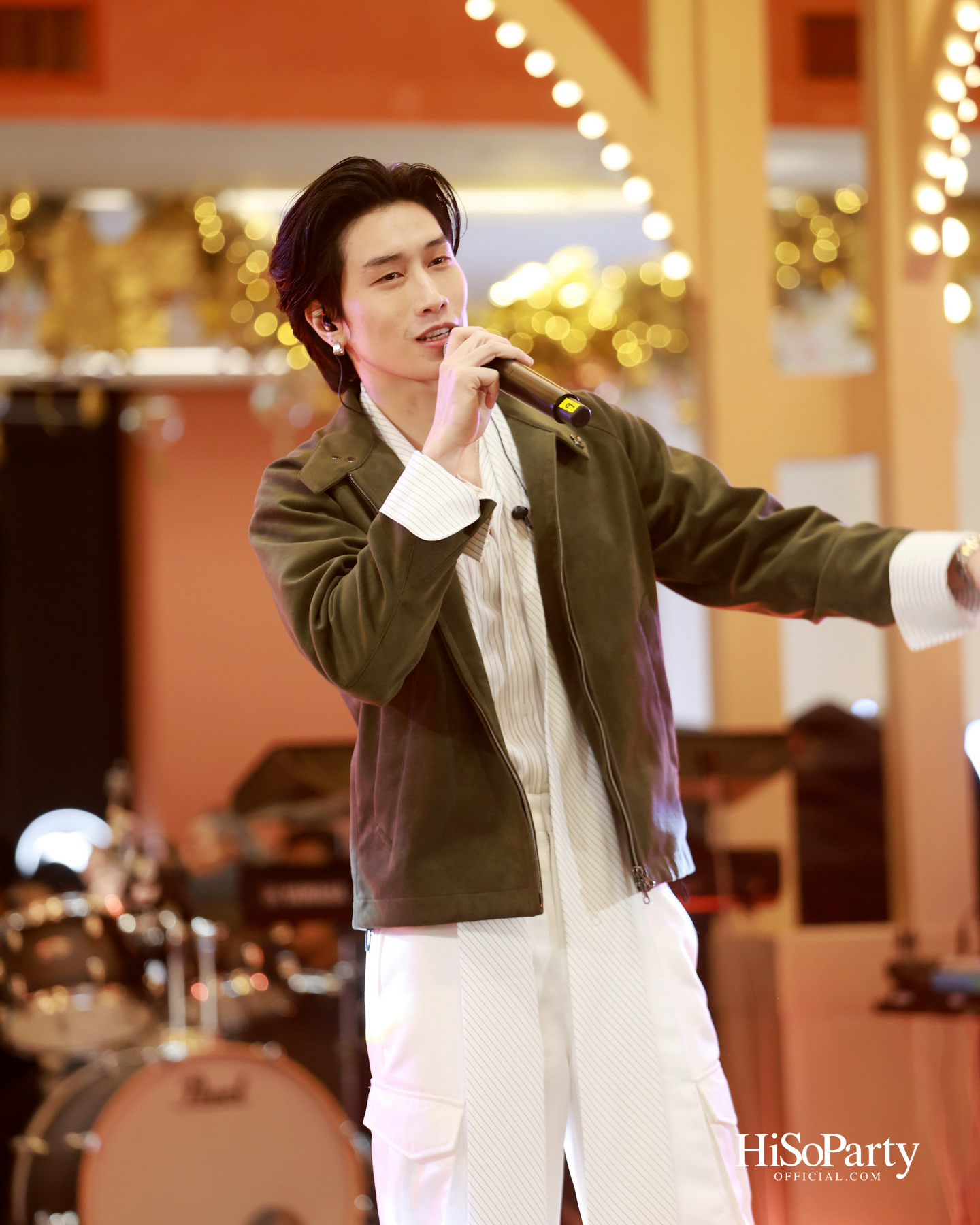 Central Chidlom Every Moment With You