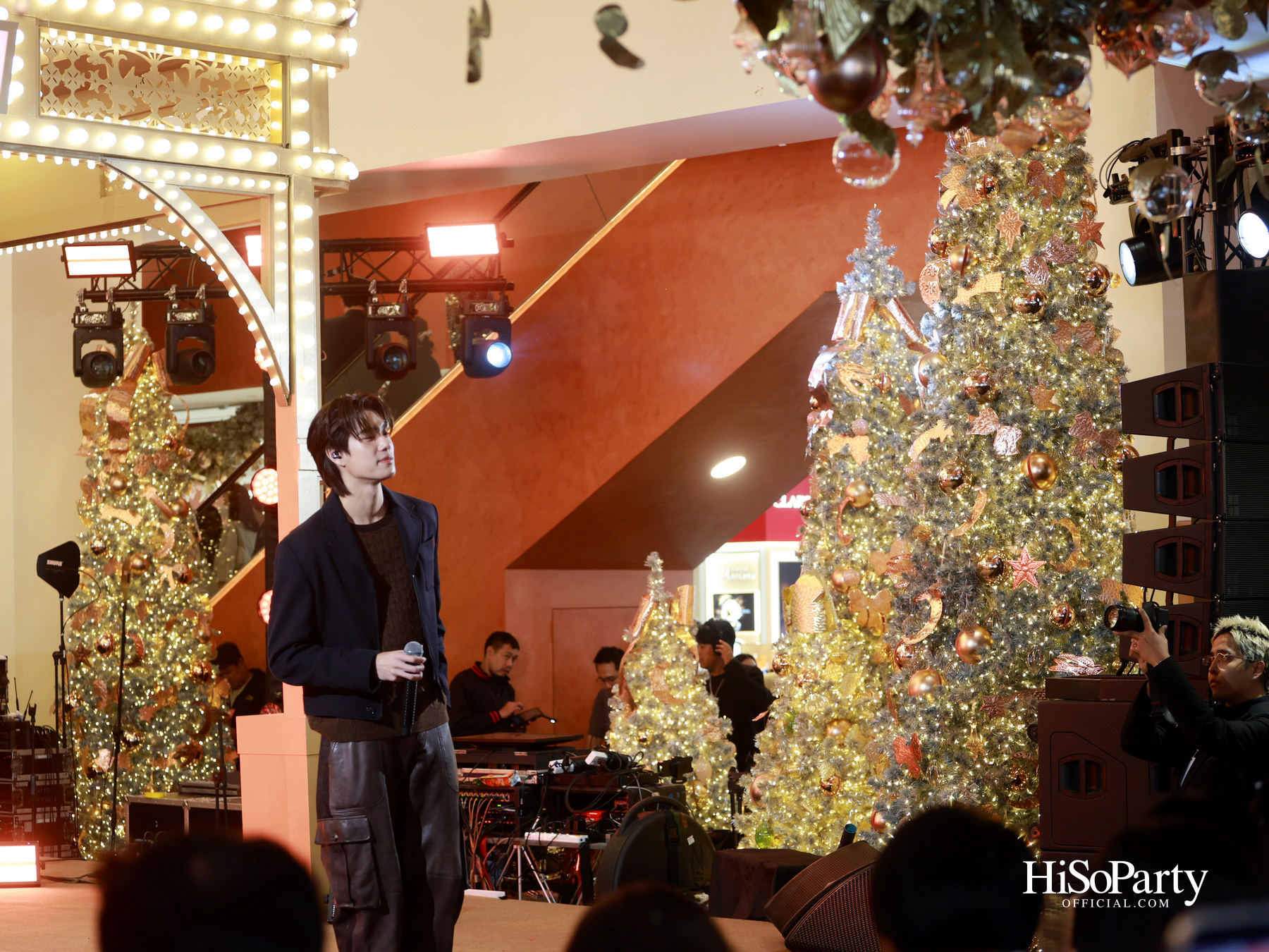 Central Chidlom Every Moment With You