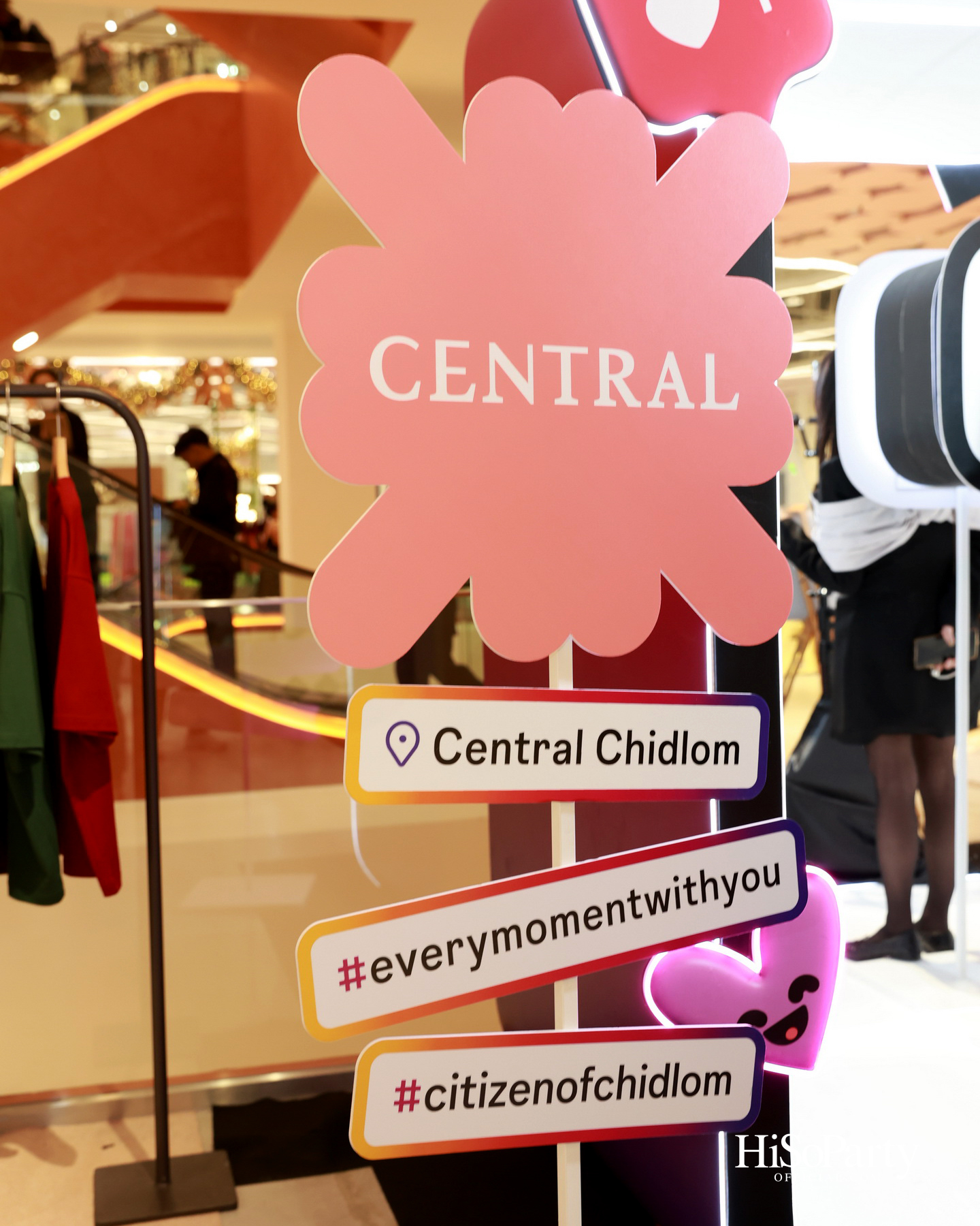 Central Chidlom Every Moment With You