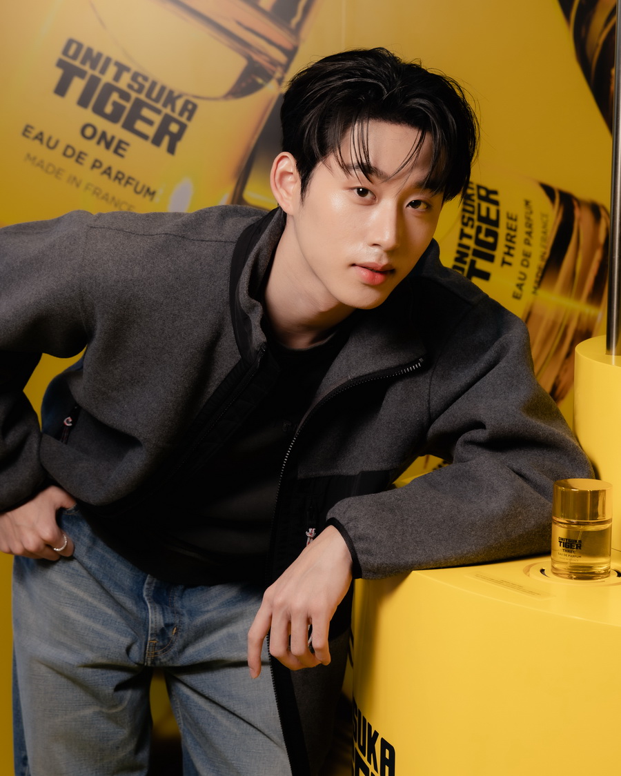 Onitsuka Tiger เปิดตัว Eau de Parfum ครั้งแรก 4 กลิ่นสุดไอคอนิก ถ่ายทอดเสน่ห์ ‘Wearing Quiet Radiance’