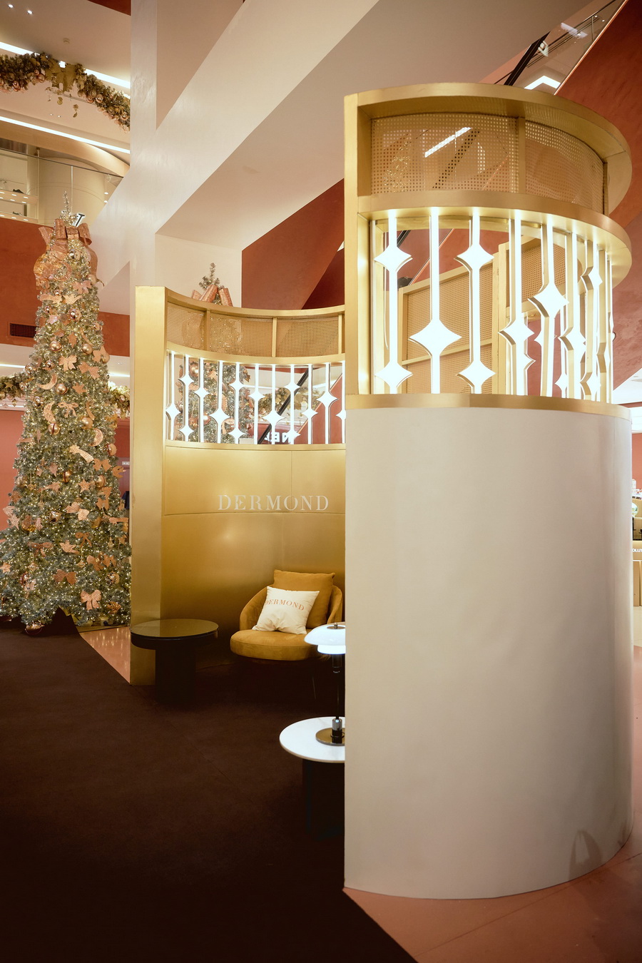 DERMOND เฉลิมฉลอง ‘Timeless Holidays Reimagined’ พร้อมประสบการณ์ไฟน์จิวเวลรี ณ DERMOND Pop Up Store เซ็นทรัล ชิดลม ถึง 27 ม.ค.69