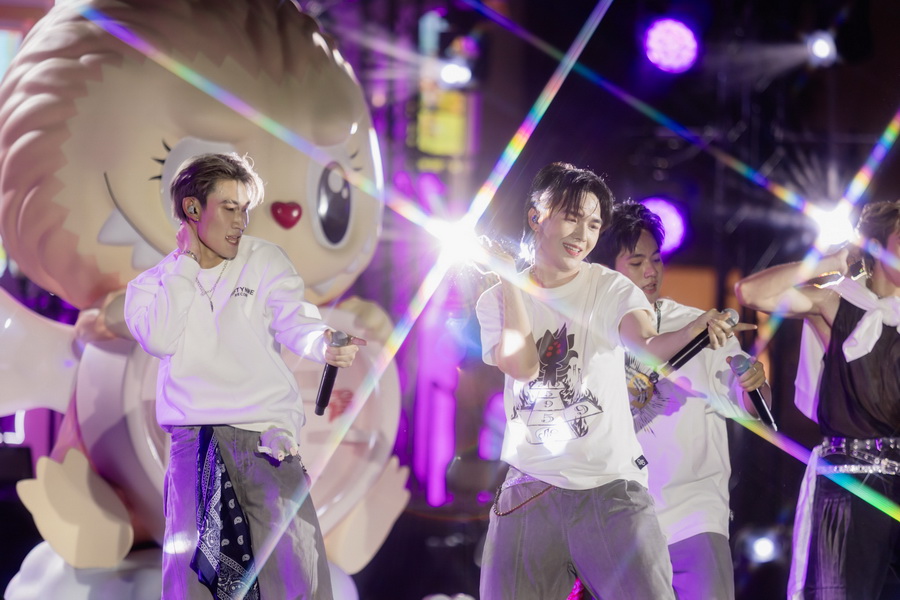 สยามพารากอนเฉลิมฉลองค่ำคืนเคานต์ดาวน์สุดยิ่งใหญ่ใจกลางกรุงเทพฯ เติมเต็มโมเมนต์แห่งความสุขต้อนรับศักราชใหม่ 2569