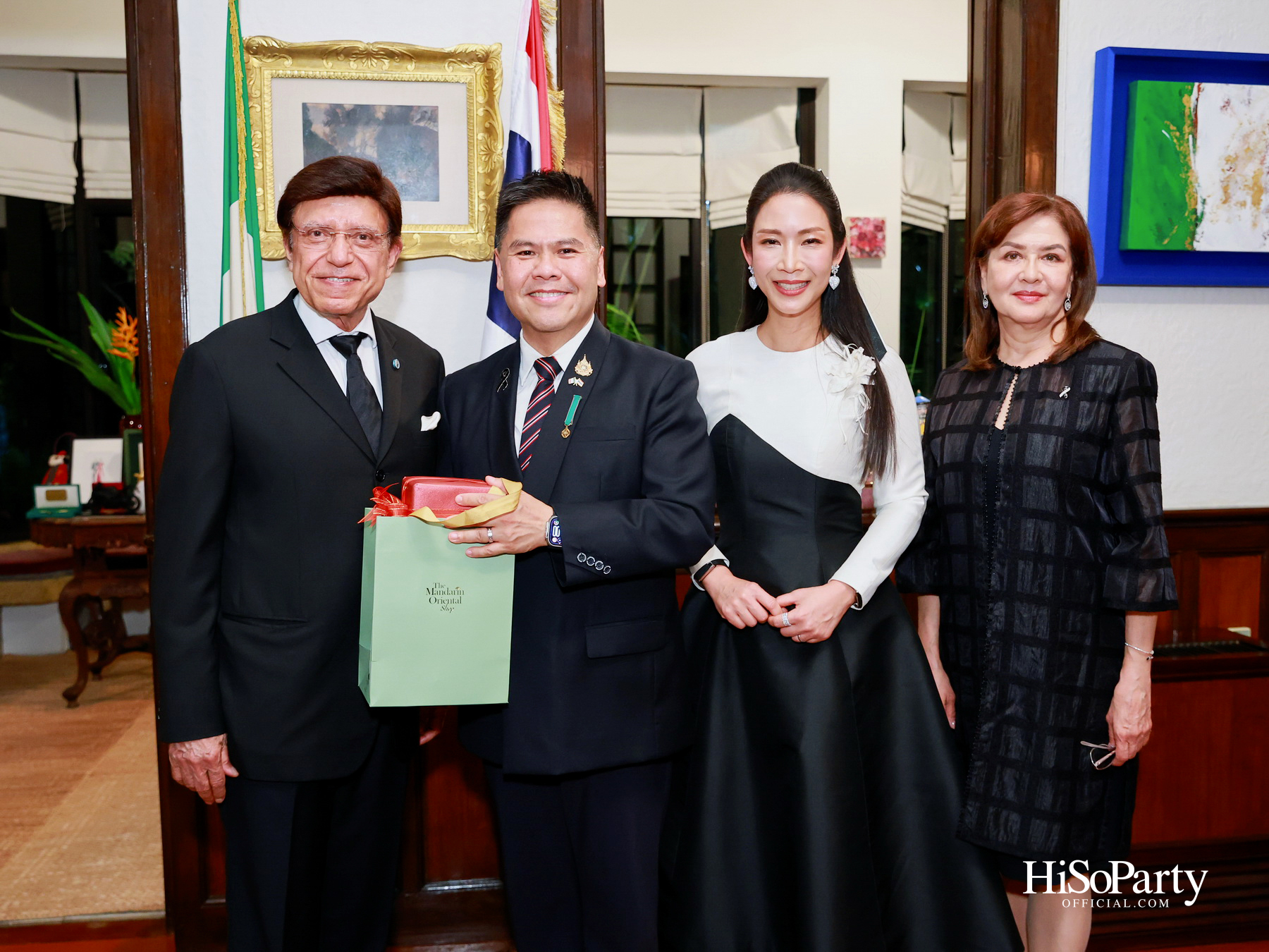 เอกอัครราชทูตอิตาลีเป็นเจ้าภาพมอบเครื่องราชอิสริยาภรณ์ Officer of the Order of Merit of the Italian Republic แด่ คุณวราวุธ ศิลปอาชา