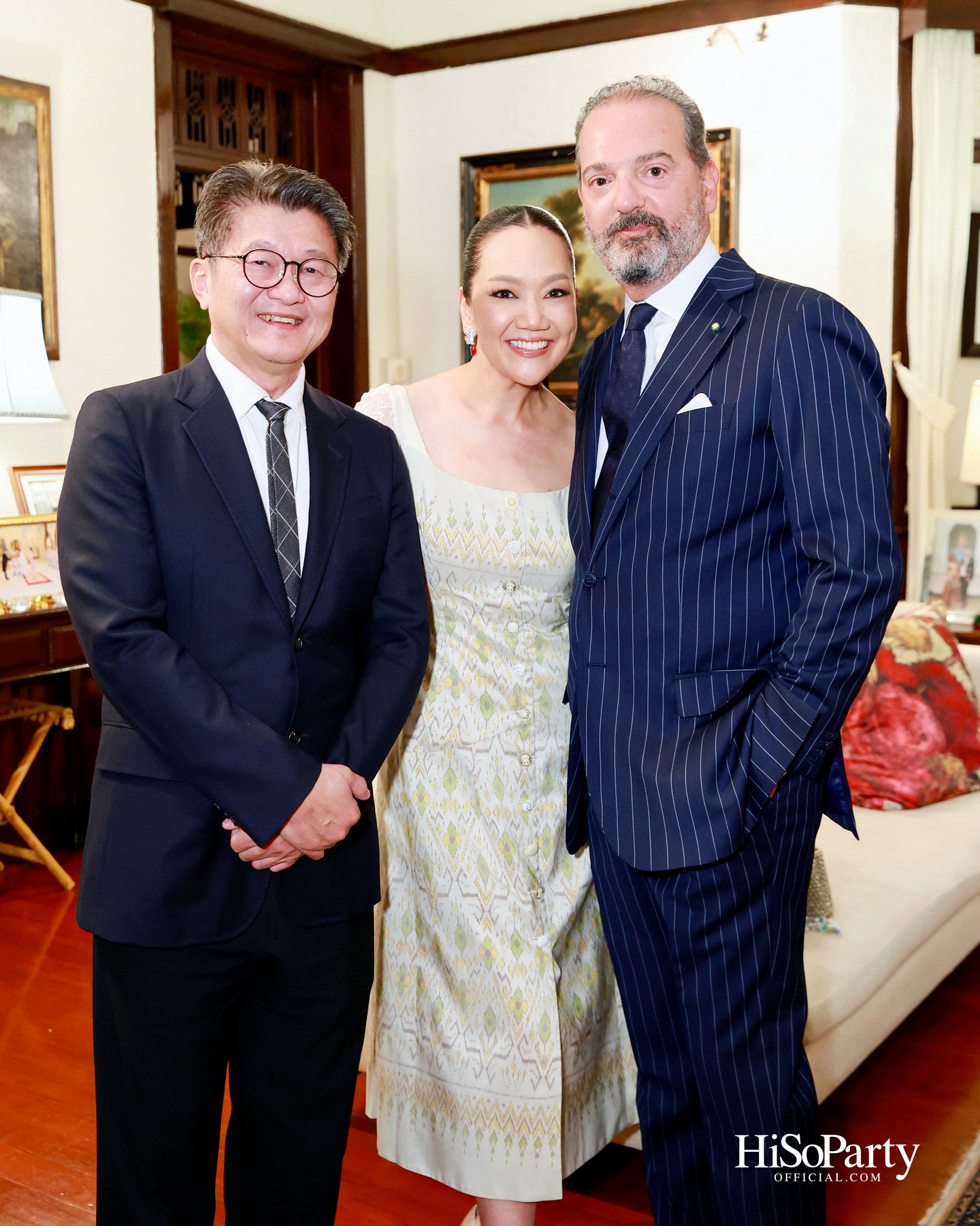 เอกอัครราชทูตอิตาลีเป็นเจ้าภาพมอบเครื่องราชอิสริยาภรณ์ Officer of the Order of Merit of the Italian Republic แด่ คุณวราวุธ ศิลปอาชา