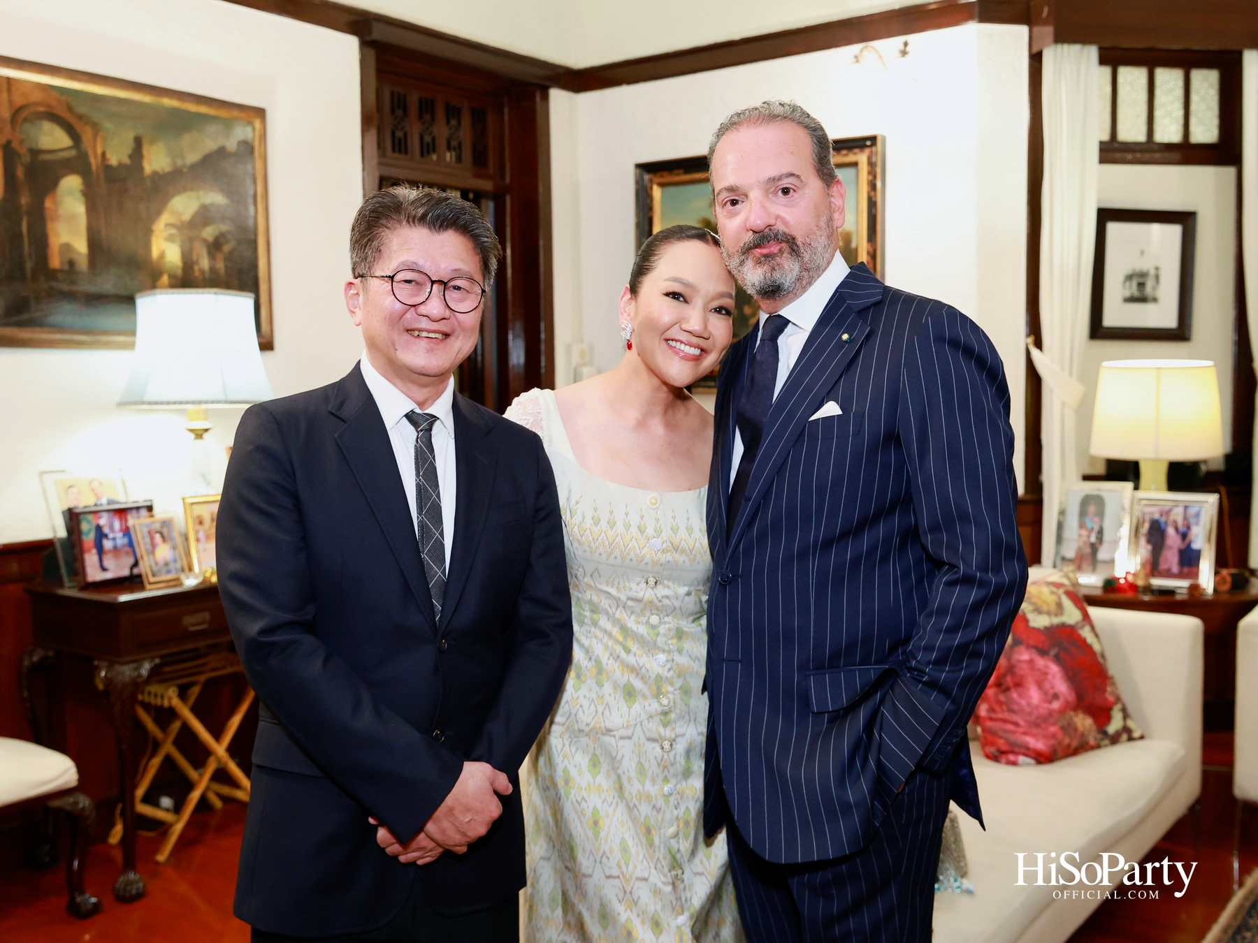 เอกอัครราชทูตอิตาลีเป็นเจ้าภาพมอบเครื่องราชอิสริยาภรณ์ Officer of the Order of Merit of the Italian Republic แด่ คุณวราวุธ ศิลปอาชา