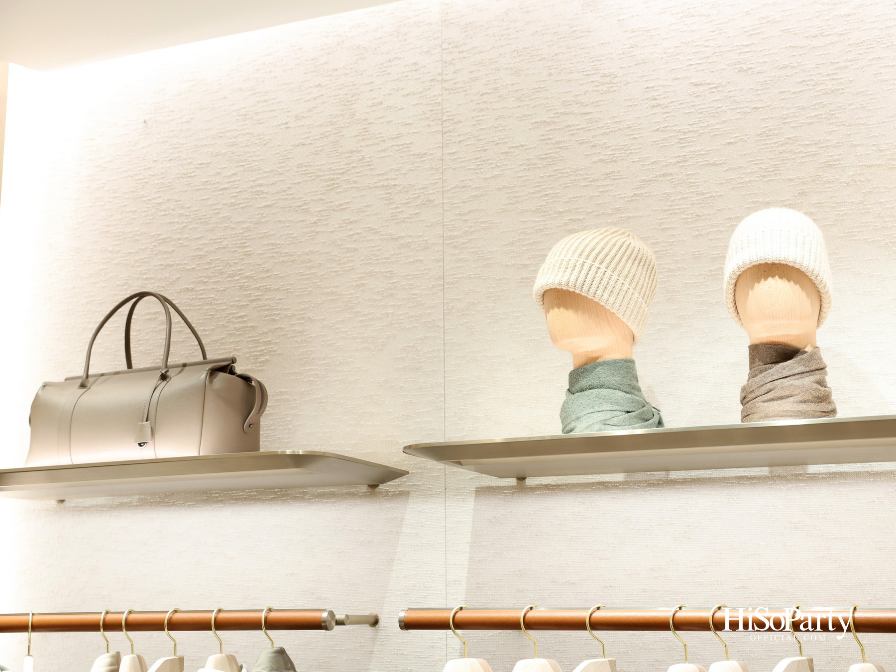 Loro Piana เฉลิมฉลองการเปิดบูติกแห่งใหม่ที่ ICONSIAM พร้อมนำเสนอคอลเลกชัน Spring/Summer 2026