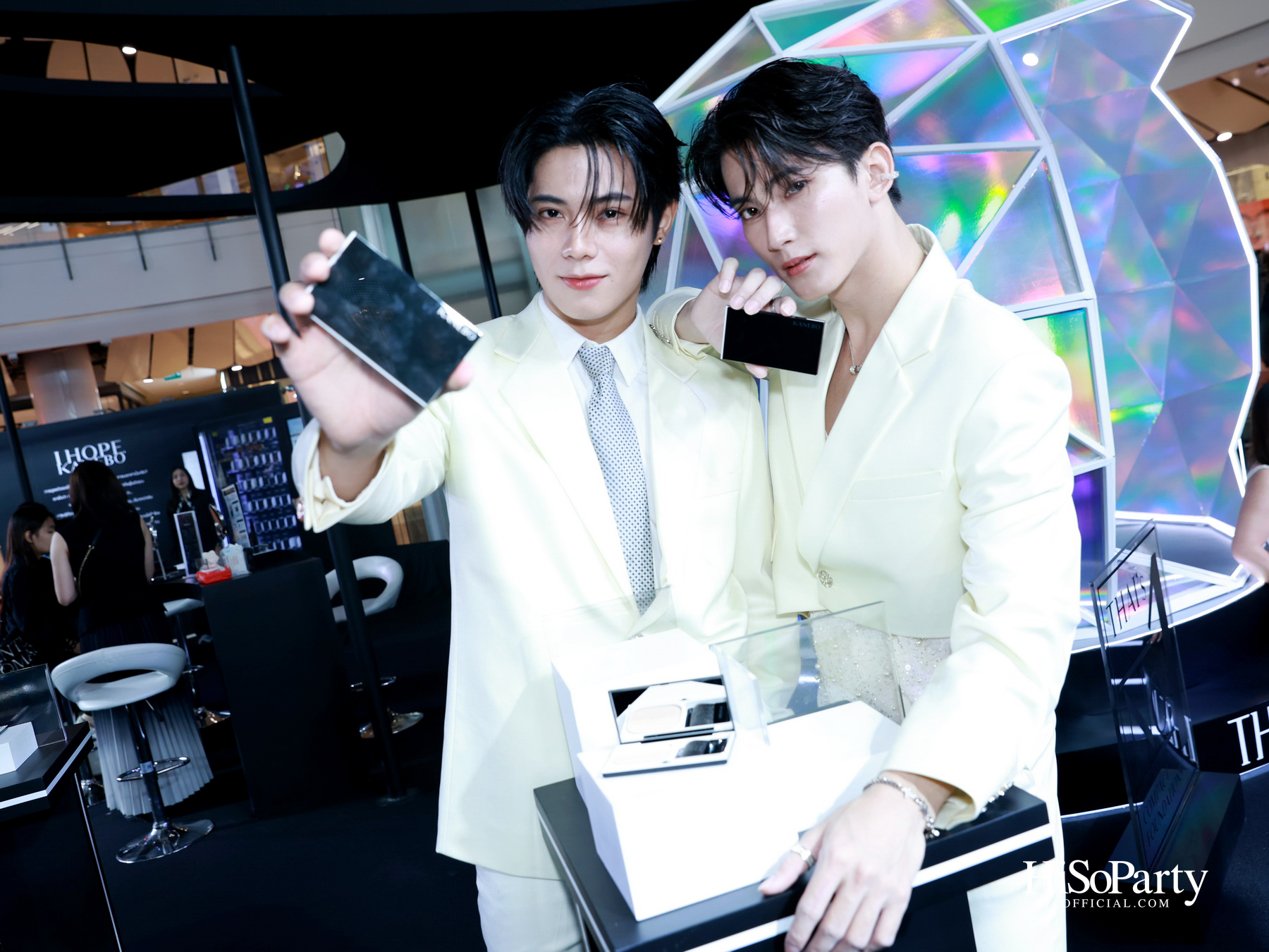 KANEBO เปิดตัว ‘MELTY FEEL WEAR II’ แป้งผสมรองพื้นนวัตกรรมใหม่ ครั้งแรกของโลกตอกย้ำแบรนด์ยอดขายอันดับ 1 ในไทย