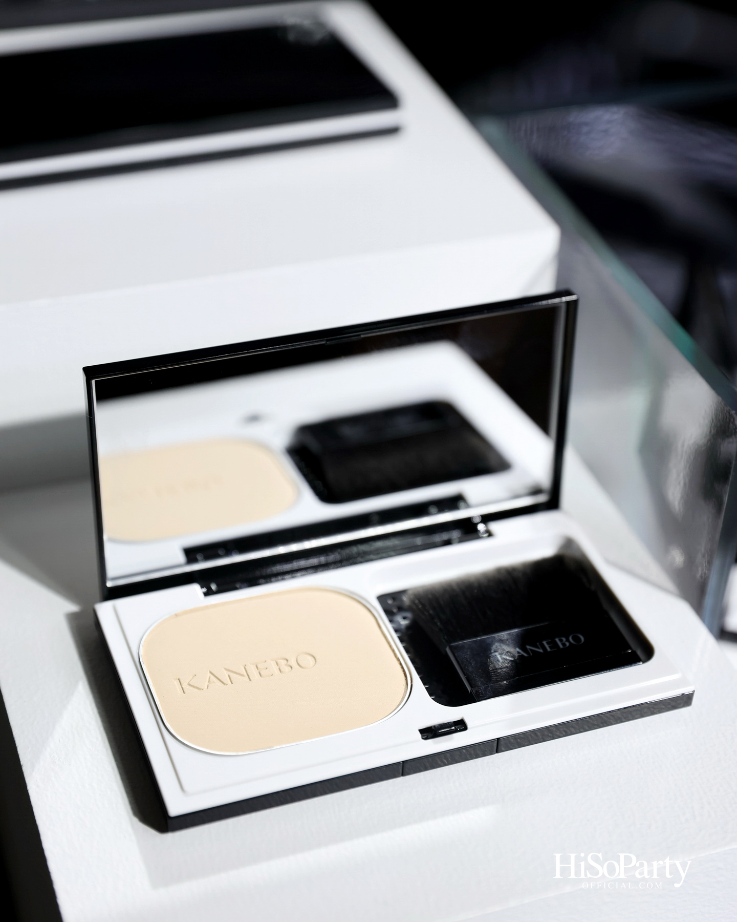 KANEBO เปิดตัว ‘MELTY FEEL WEAR II’ แป้งผสมรองพื้นนวัตกรรมใหม่ ครั้งแรกของโลกตอกย้ำแบรนด์ยอดขายอันดับ 1 ในไทย