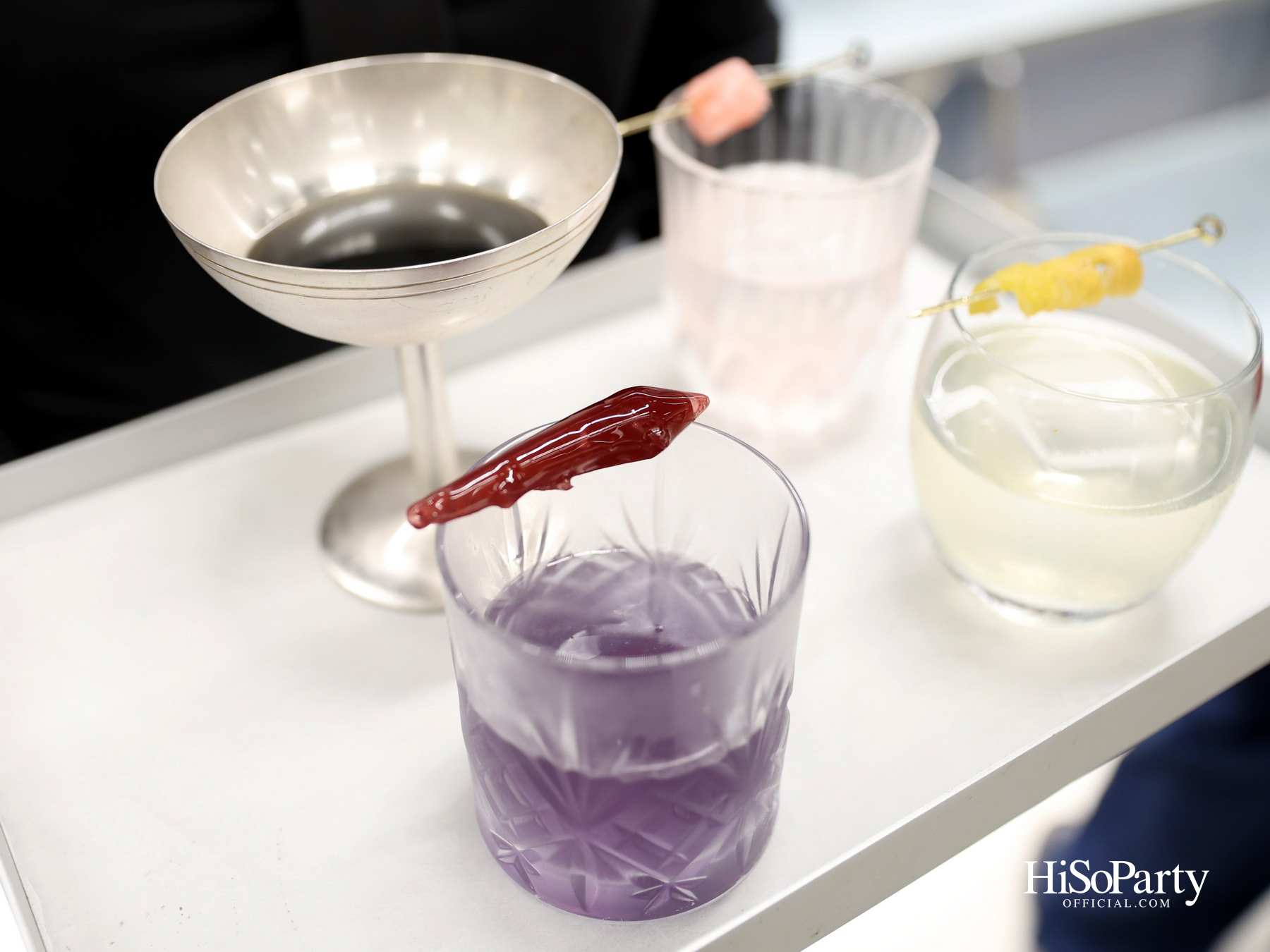 Balenciaga เปิดตัวคอลเลกชันน้ำหอมครั้งแรกในไทย พร้อมเผยแคปซูลคอลเลกชันร่วมกับ NBA