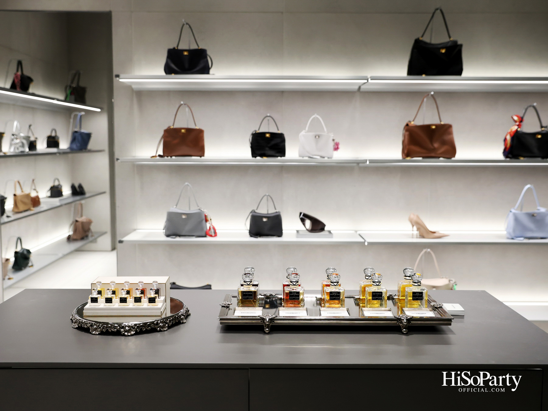 Balenciaga เปิดตัวคอลเลกชันน้ำหอมครั้งแรกในไทย พร้อมเผยแคปซูลคอลเลกชันร่วมกับ NBA