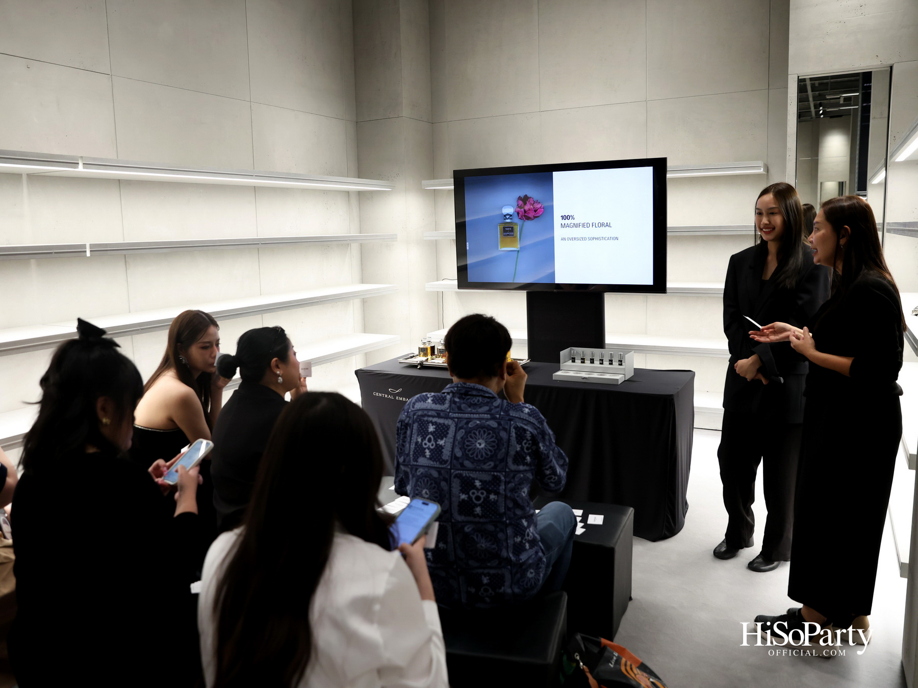 Balenciaga เปิดตัวคอลเลกชันน้ำหอมครั้งแรกในไทย พร้อมเผยแคปซูลคอลเลกชันร่วมกับ NBA