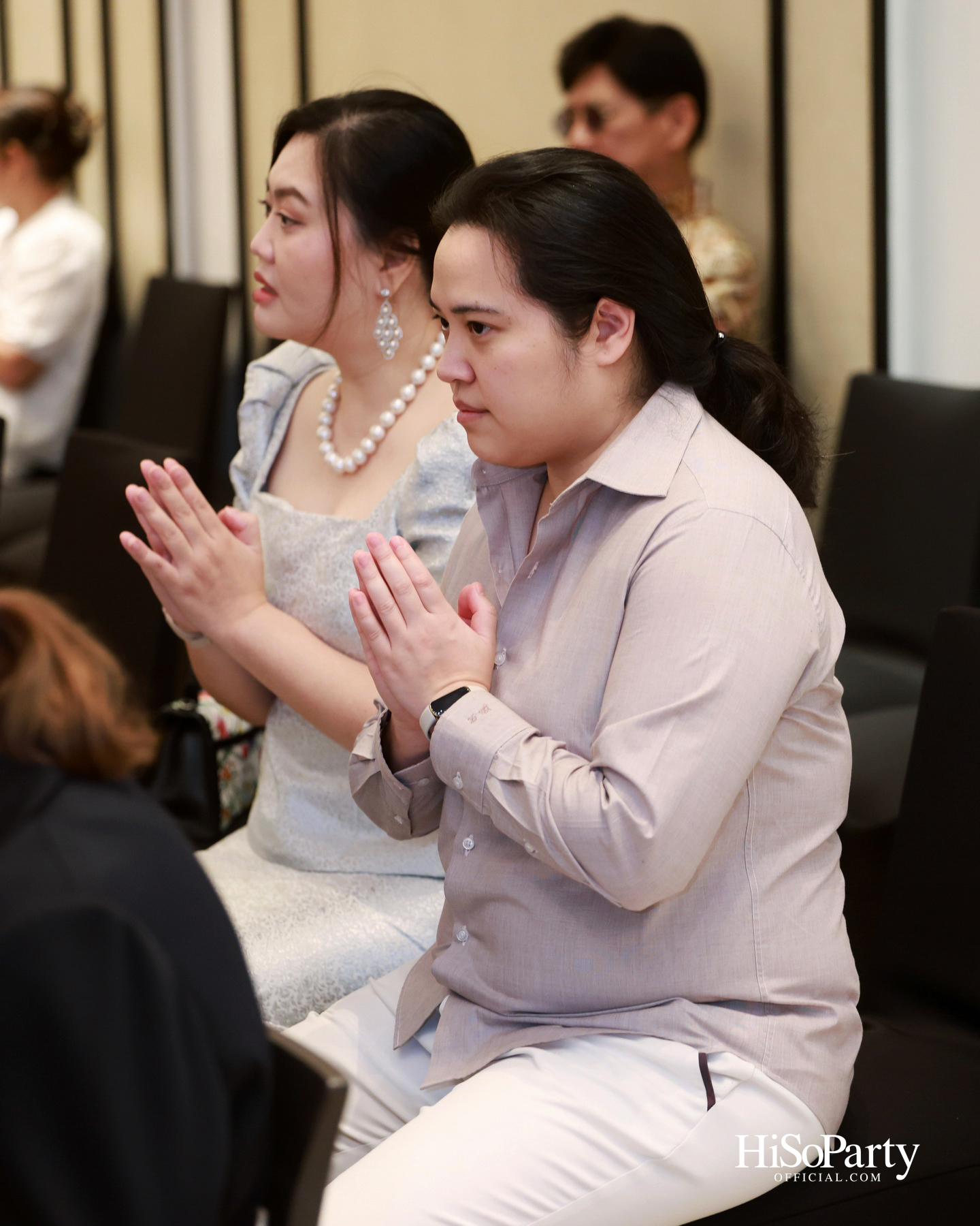 ดร.ลาลีวรรณ กาญจนจารี จัดพิธีทำบุญถวายภัตตาหารเพล เนื่องในโอกาสวันคล้ายวันเกิด ครบ 72 ปี