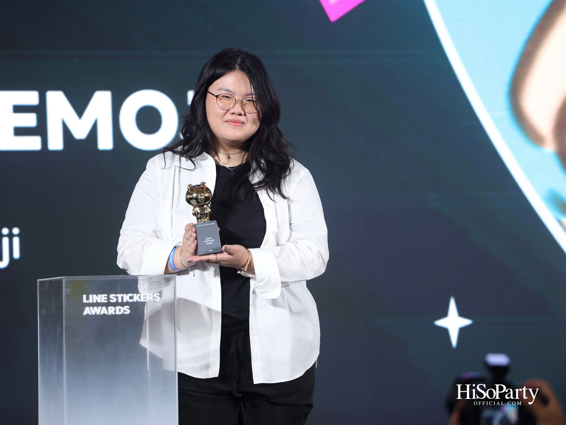 LINE STICKERS AWARDS 2025 เปิดพื้นที่จักรวาลแห่งความคิดสร้างสรรค์ ใจกลางเซ็นทรัลเวิลด์