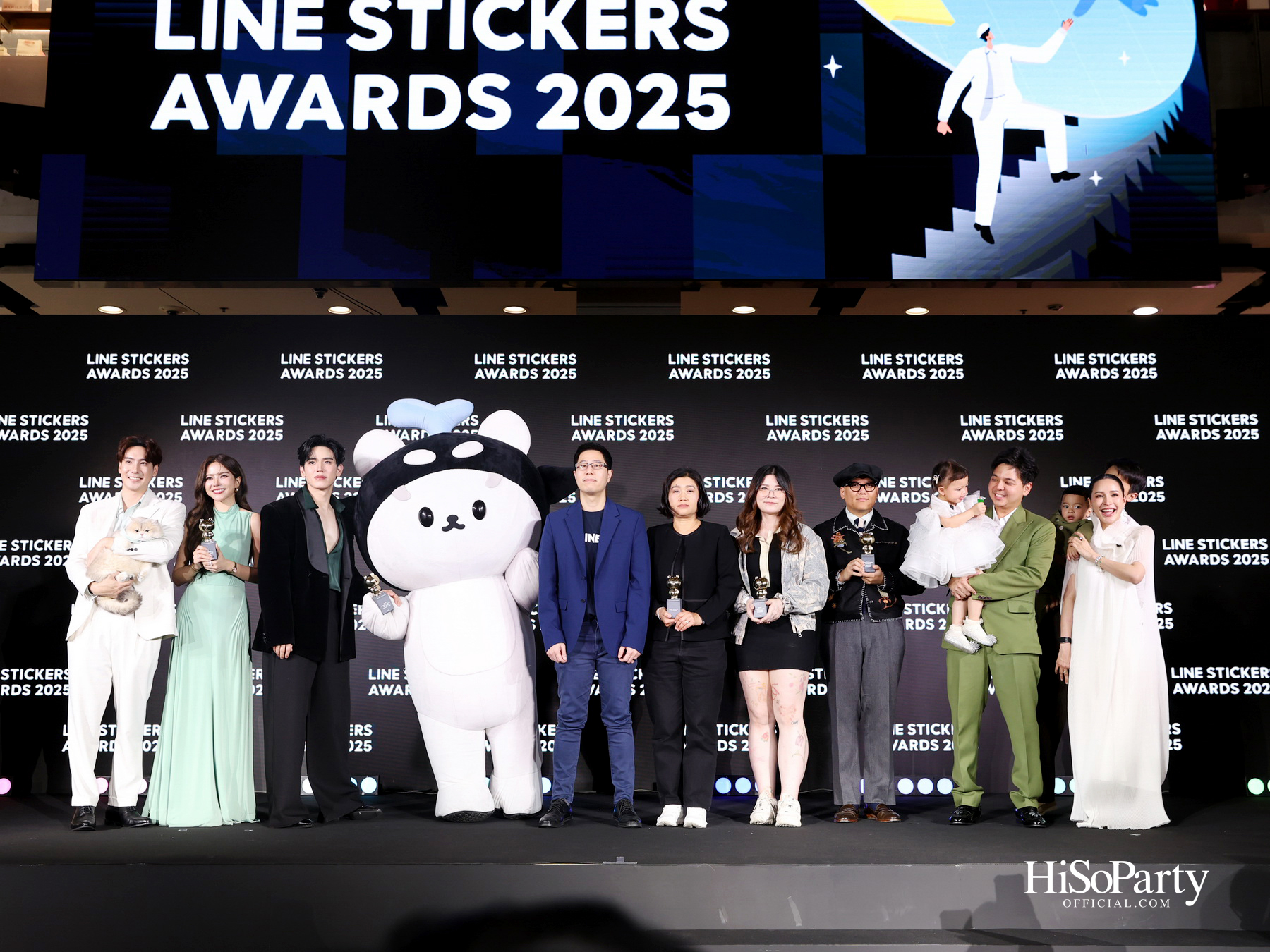 LINE STICKERS AWARDS 2025 เปิดพื้นที่จักรวาลแห่งความคิดสร้างสรรค์ ใจกลางเซ็นทรัลเวิลด์