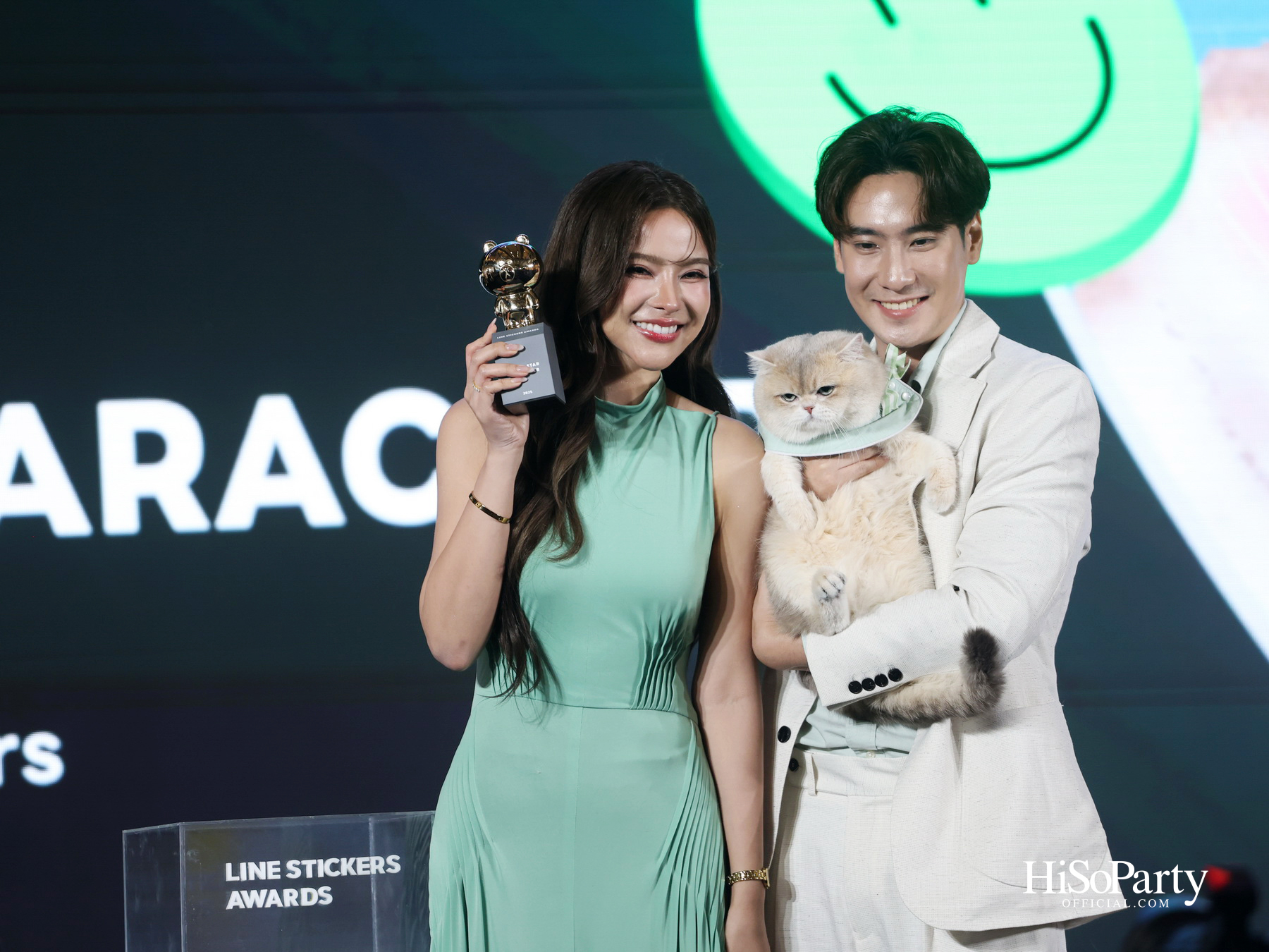 LINE STICKERS AWARDS 2025 เปิดพื้นที่จักรวาลแห่งความคิดสร้างสรรค์ ใจกลางเซ็นทรัลเวิลด์