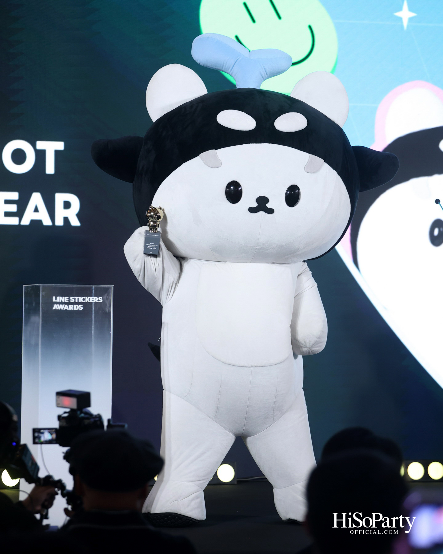 LINE STICKERS AWARDS 2025 เปิดพื้นที่จักรวาลแห่งความคิดสร้างสรรค์ ใจกลางเซ็นทรัลเวิลด์