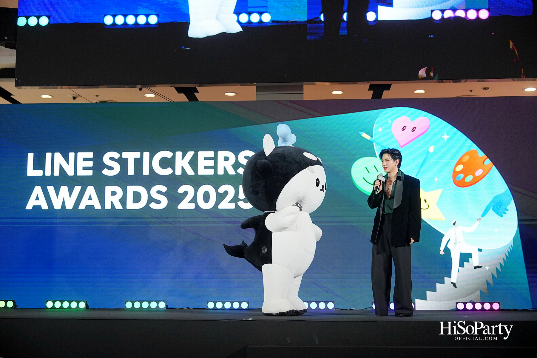 LINE STICKERS AWARDS 2025 เปิดพื้นที่จักรวาลแห่งความคิดสร้างสรรค์ ใจกลางเซ็นทรัลเวิลด์