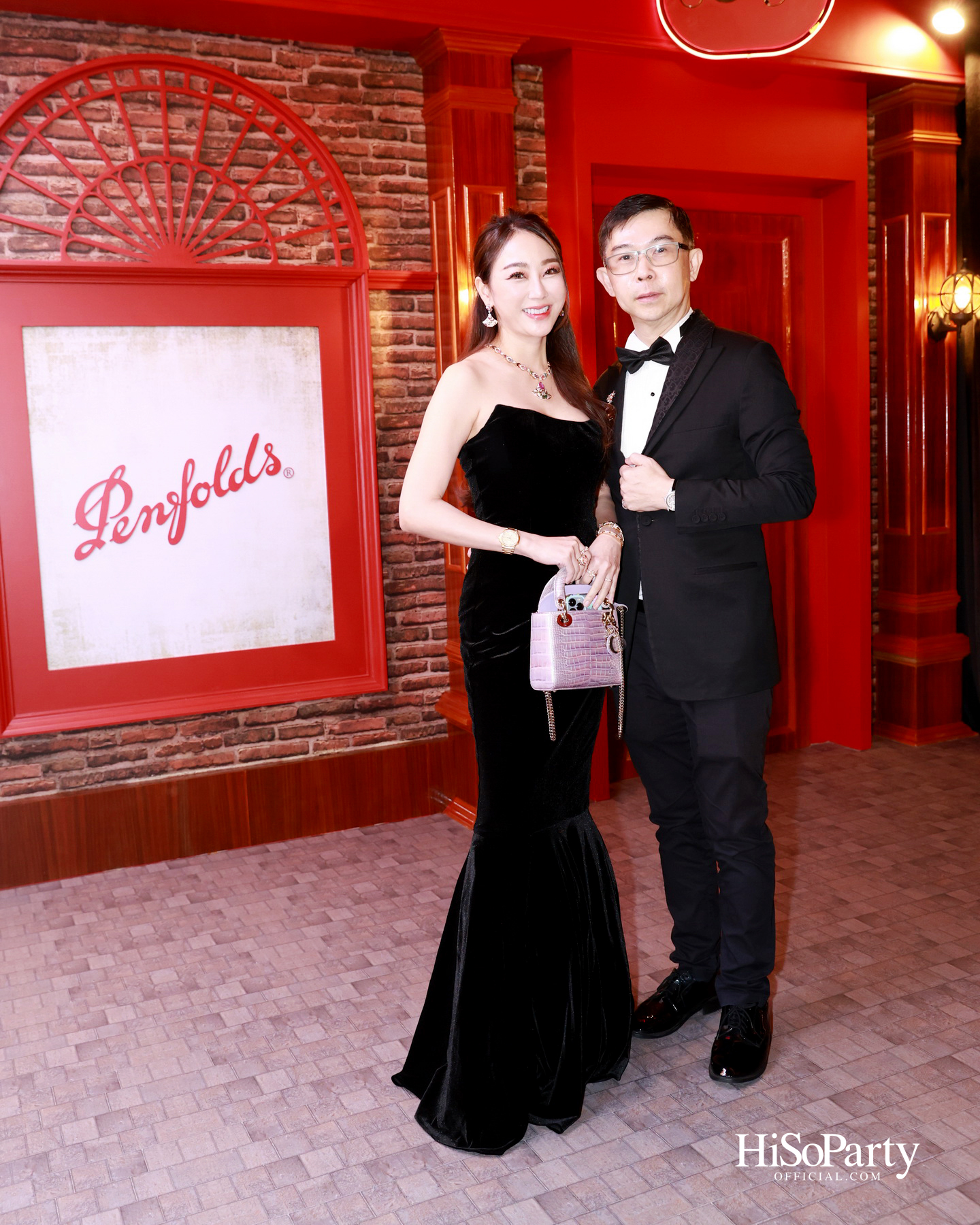 เอ็ม ดิสทริค เนรมิตค่ำคืน ‘EM DISTRICT: EM JAZZ CLUB’ ขอบคุณลูกค้าคนสำคัญในบรรยากาศแจ๊สบาร์สไตล์นิวยอร์ก