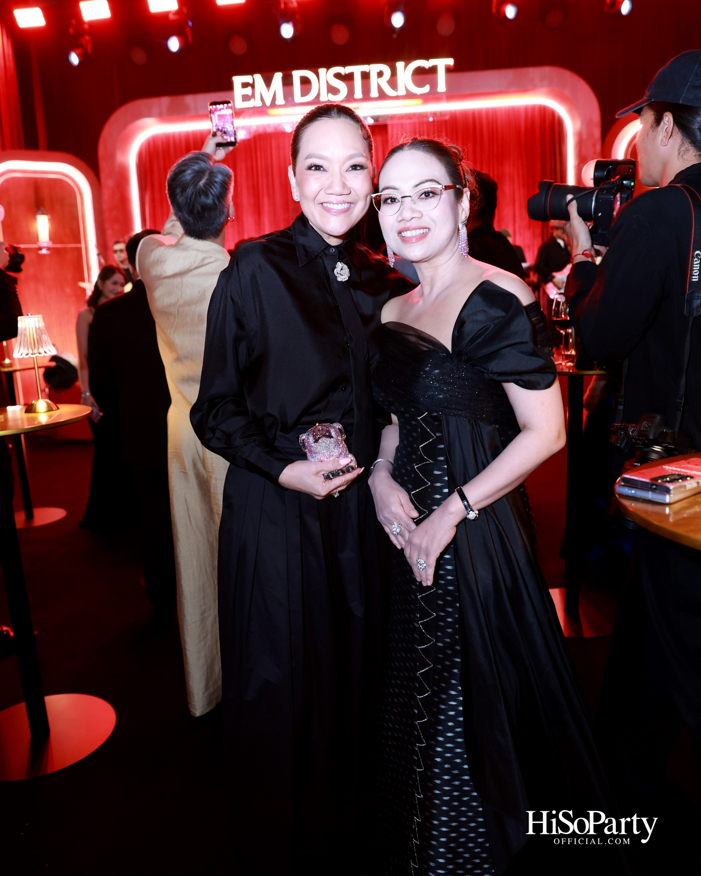 เอ็ม ดิสทริค เนรมิตค่ำคืน ‘EM DISTRICT: EM JAZZ CLUB’ ขอบคุณลูกค้าคนสำคัญในบรรยากาศแจ๊สบาร์สไตล์นิวยอร์ก