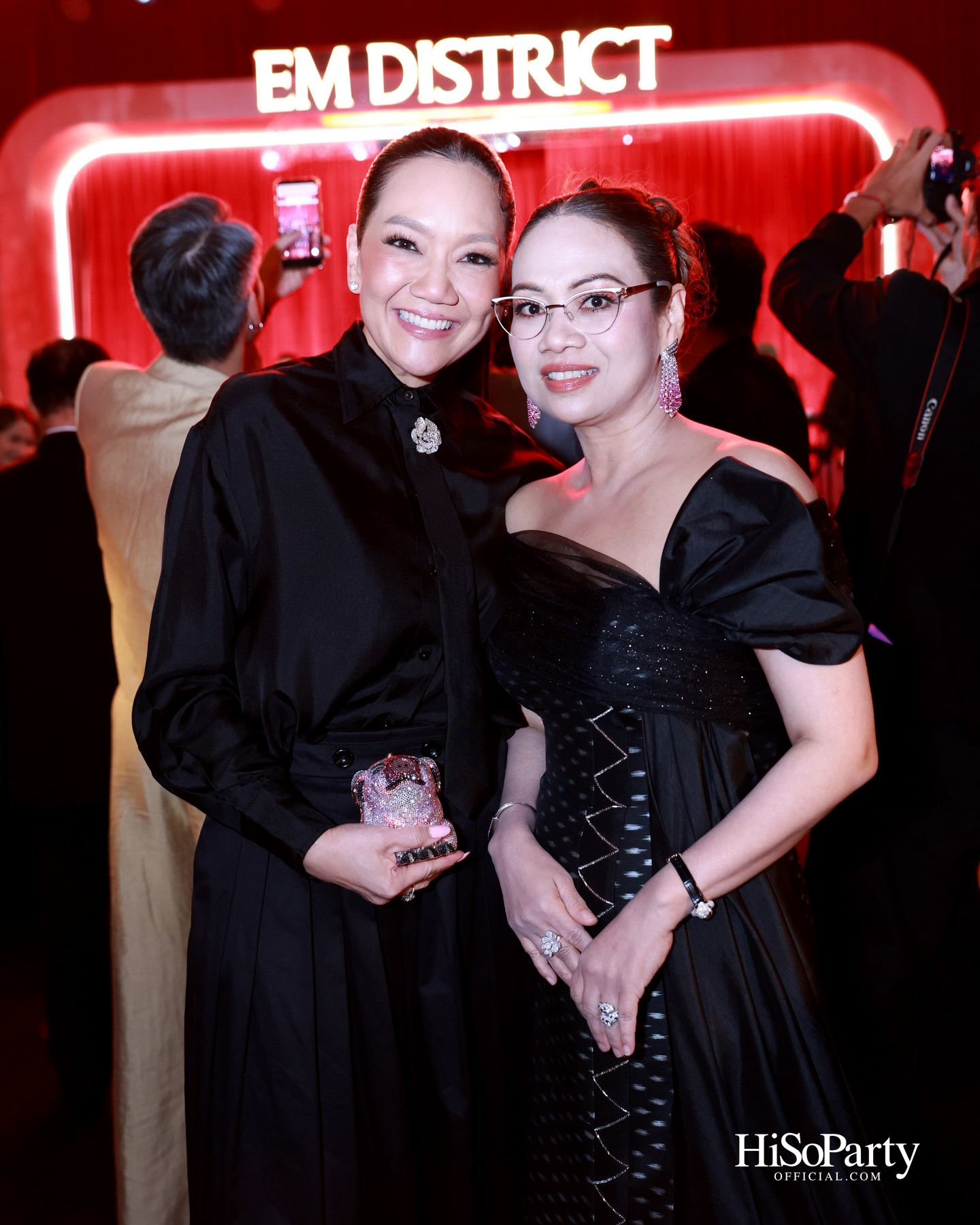 เอ็ม ดิสทริค เนรมิตค่ำคืน ‘EM DISTRICT: EM JAZZ CLUB’ ขอบคุณลูกค้าคนสำคัญในบรรยากาศแจ๊สบาร์สไตล์นิวยอร์ก