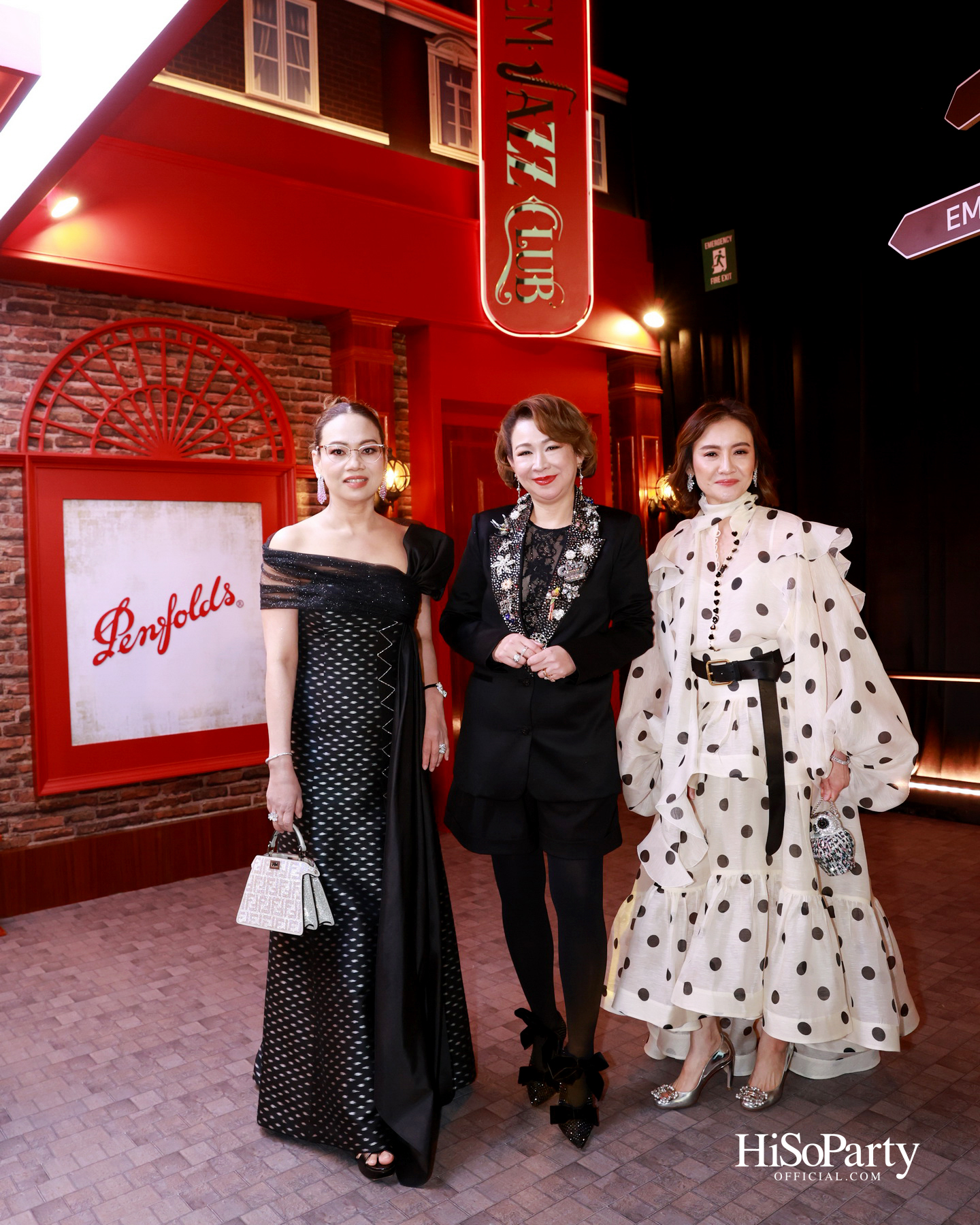 เอ็ม ดิสทริค เนรมิตค่ำคืน ‘EM DISTRICT: EM JAZZ CLUB’ ขอบคุณลูกค้าคนสำคัญในบรรยากาศแจ๊สบาร์สไตล์นิวยอร์ก